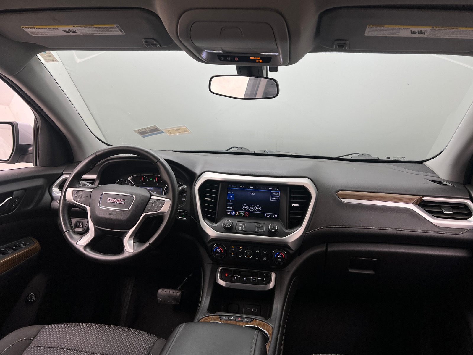 Thumbnail: 2020 GMC Acadia - 3