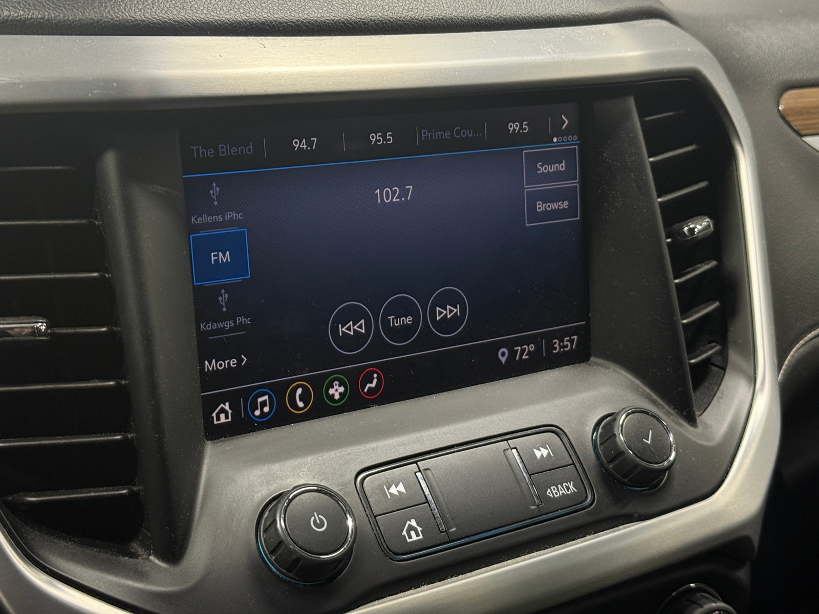 Thumbnail: 2020 GMC Acadia - 4