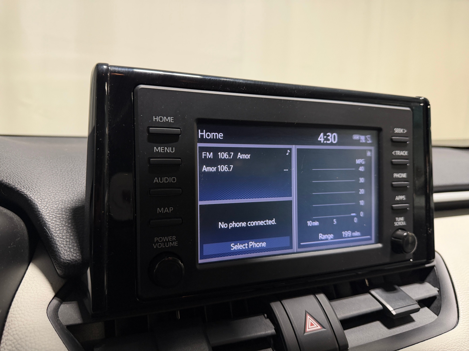 Thumbnail: 2019 Toyota RAV4 - 4