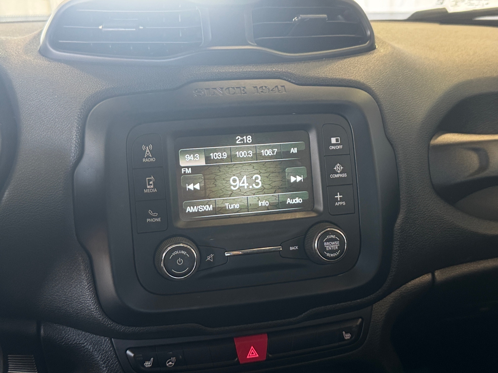 Thumbnail: 2017 Jeep Renegade - 4