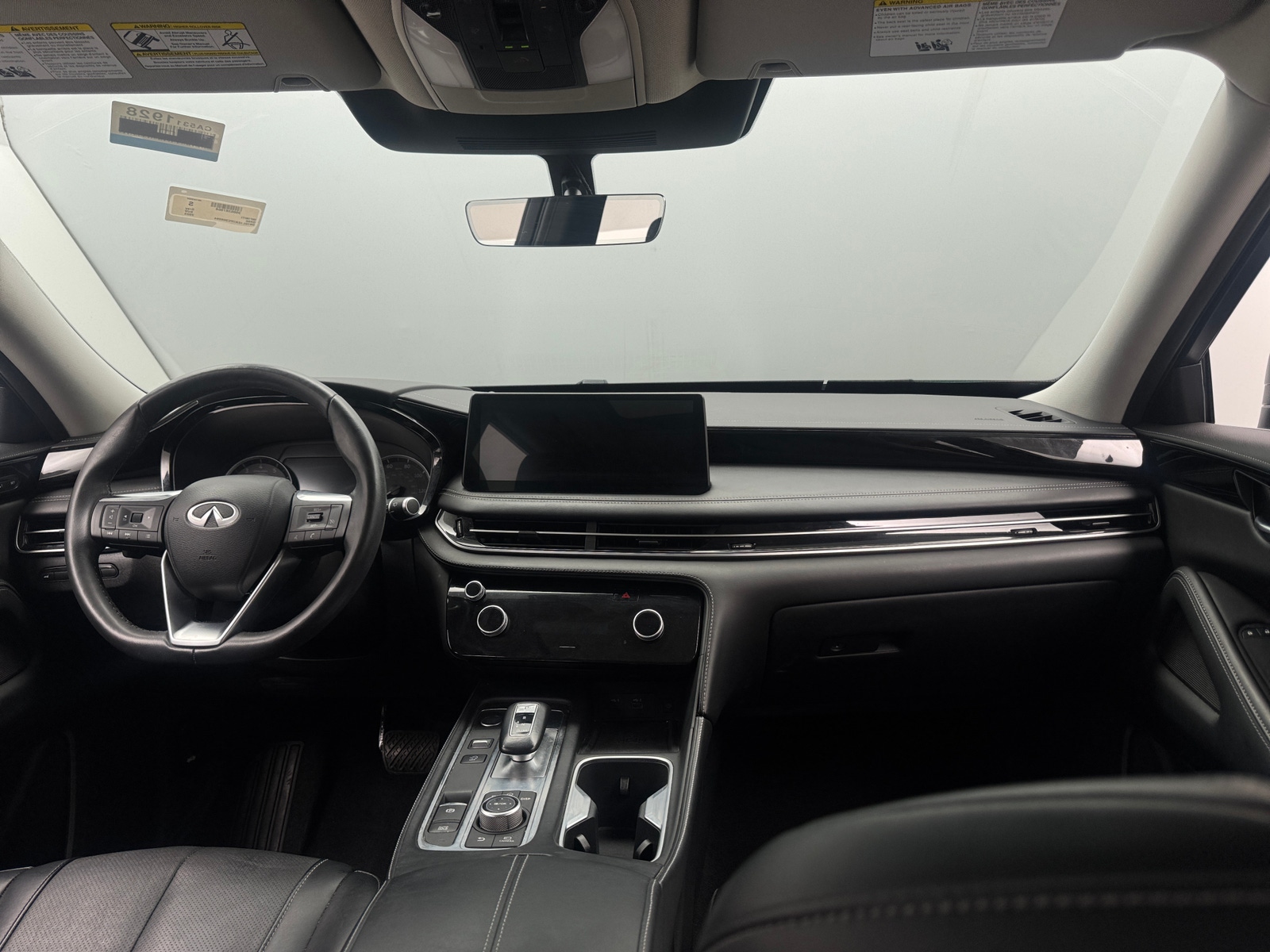 Thumbnail: 2023 INFINITI QX60 - 2
