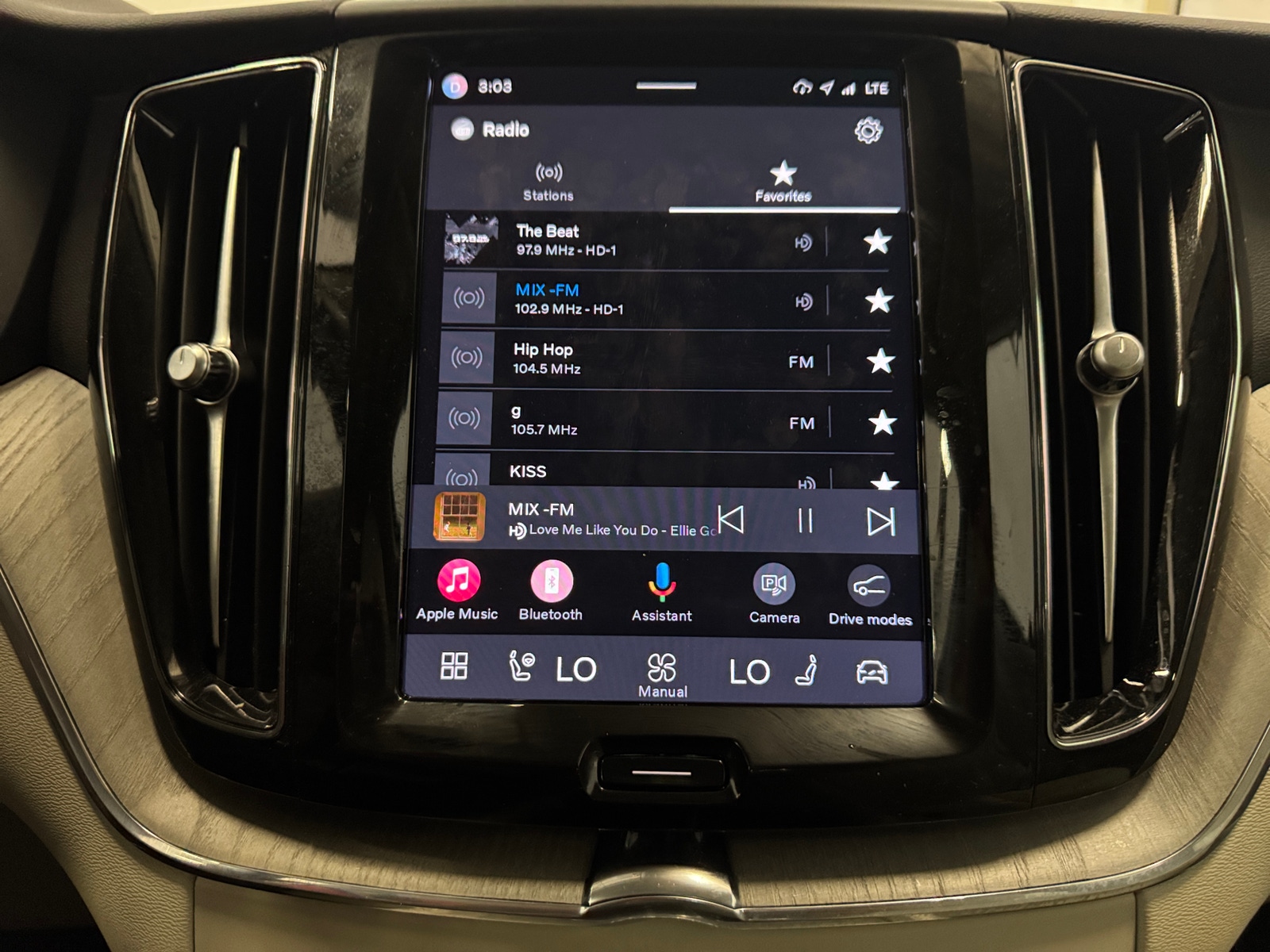 Thumbnail: 2024 Volvo XC60 - 3