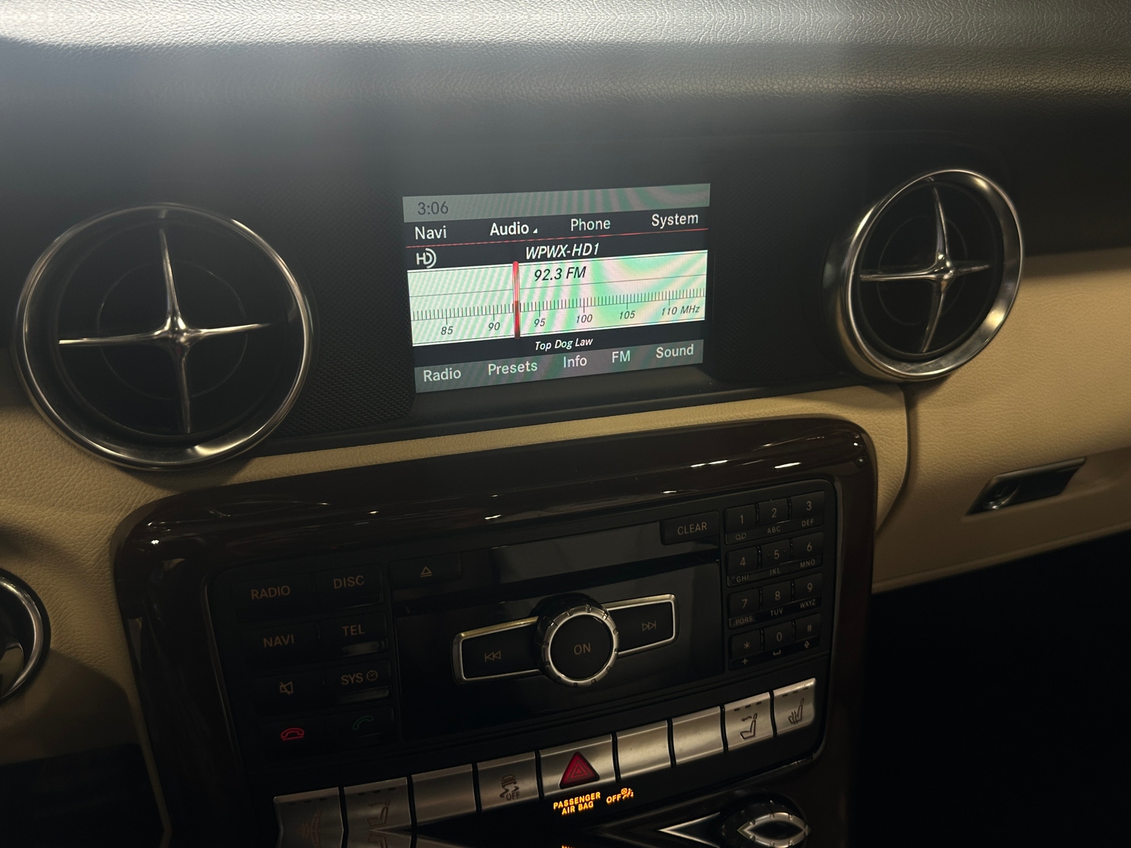 Thumbnail: 2014 Mercedes-Benz SLK - 3