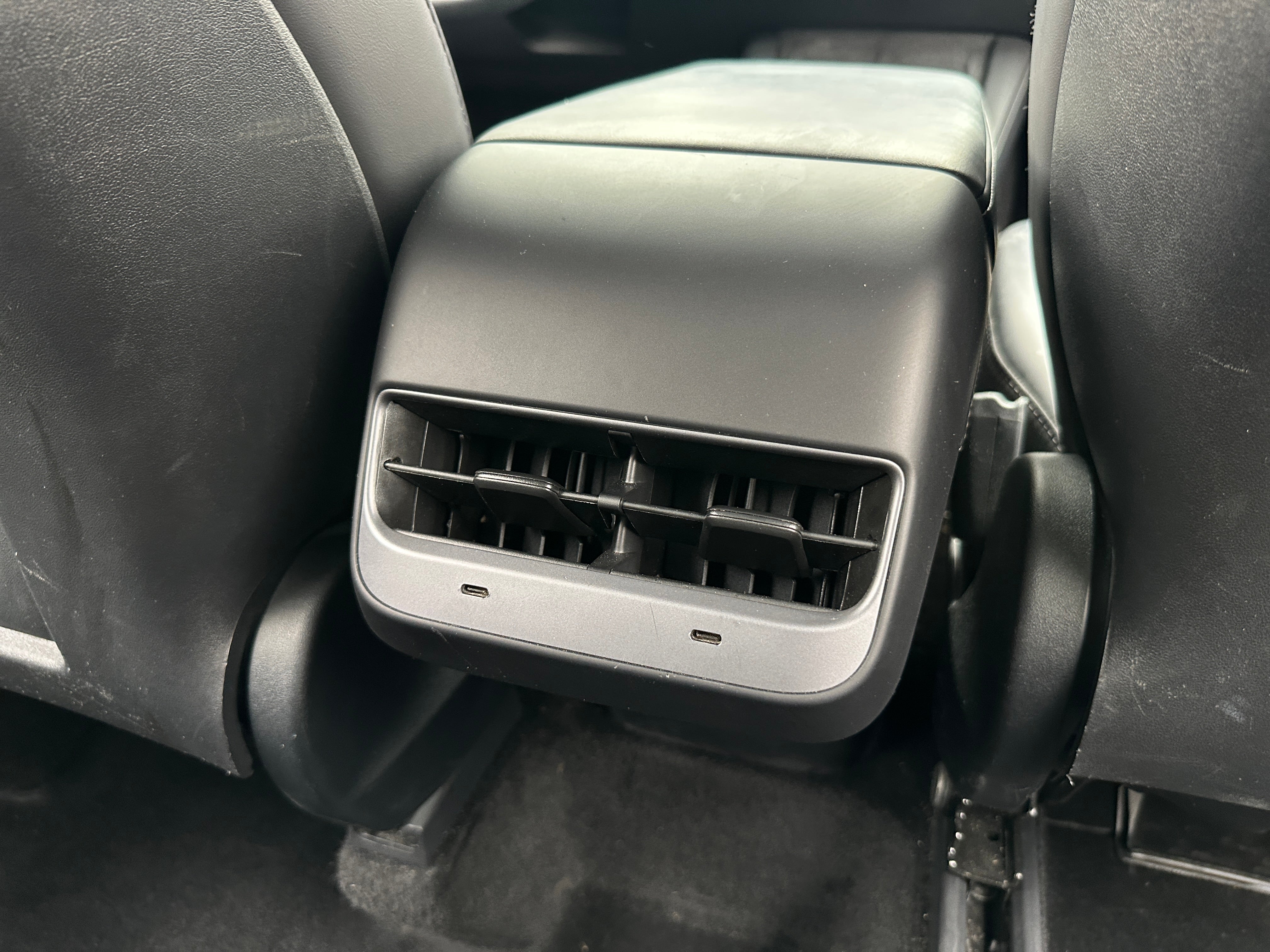Used 2022 Tesla Model Y Long Range with VIN 7SAYGDEE4NF362452 for sale in Auburn, WA