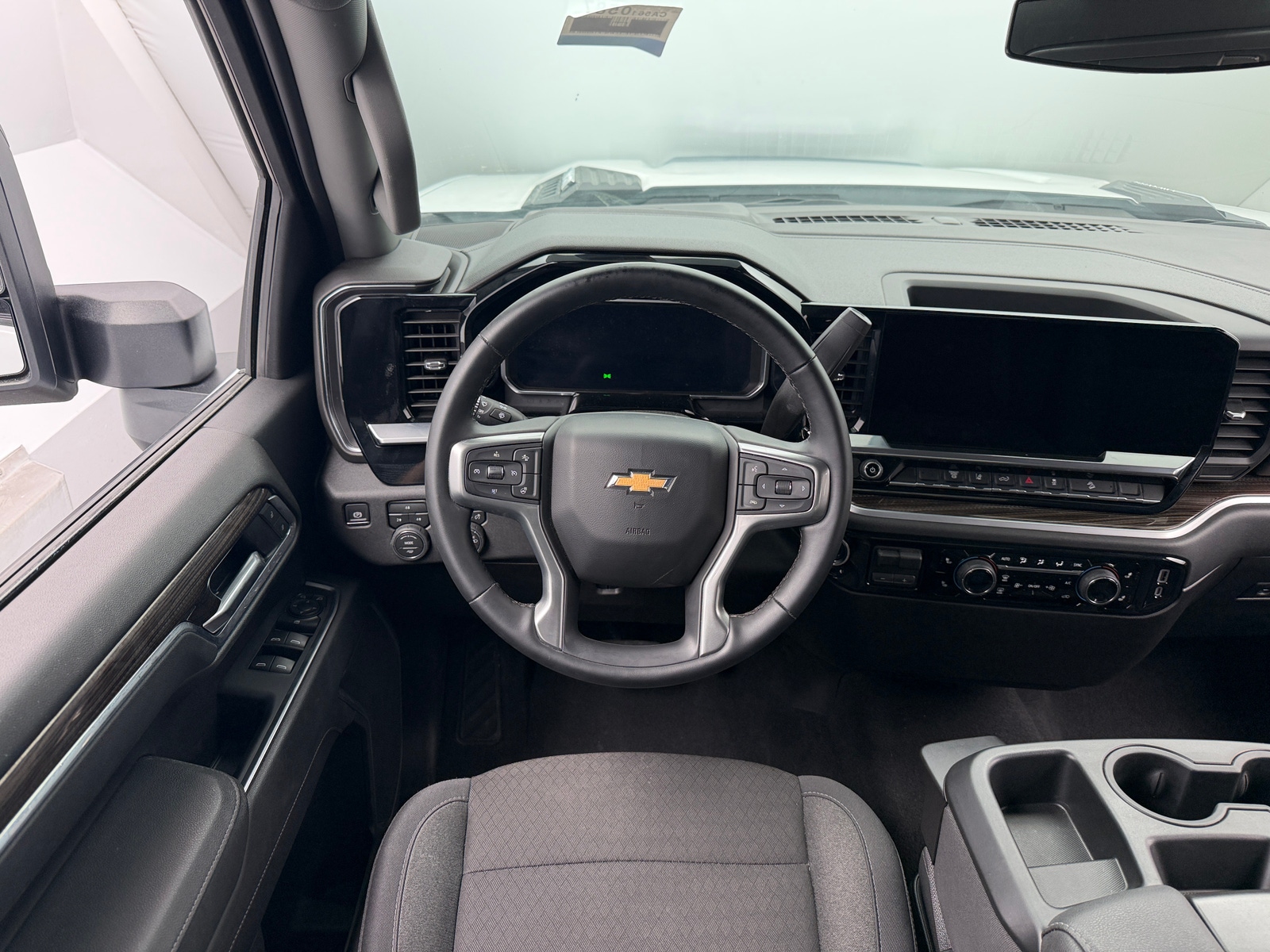 Thumbnail: 2026 Chevrolet Silverado 2500 - 5