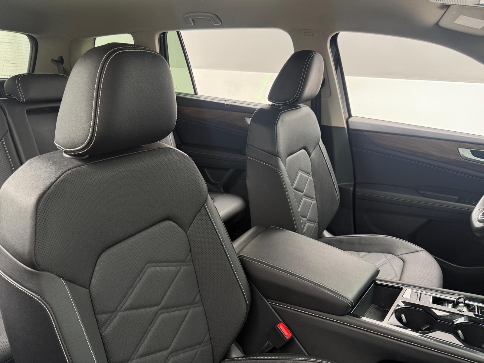 Thumbnail: 2026 Volkswagen Atlas - 2