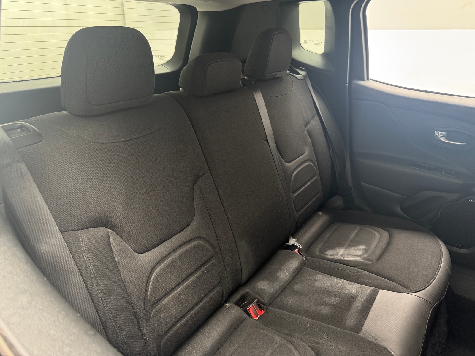 Thumbnail: 2017 Jeep Renegade - 6