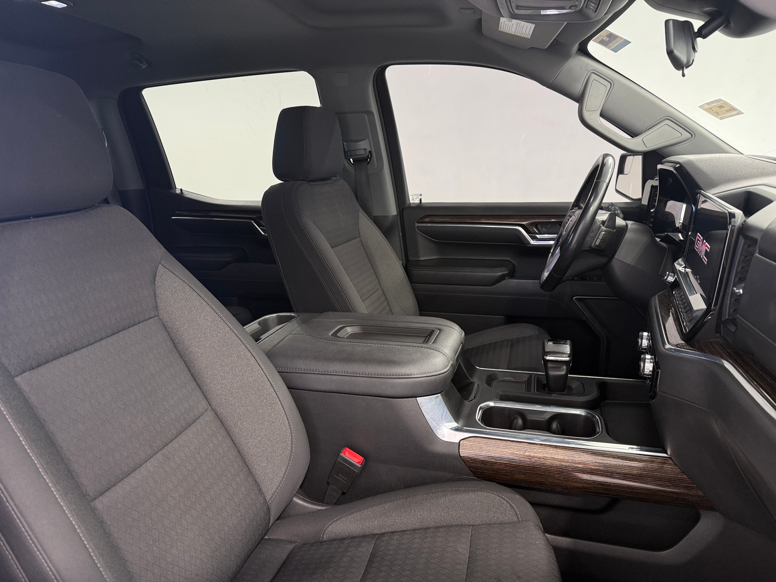 Thumbnail: 2022 GMC Sierra 1500 - 2