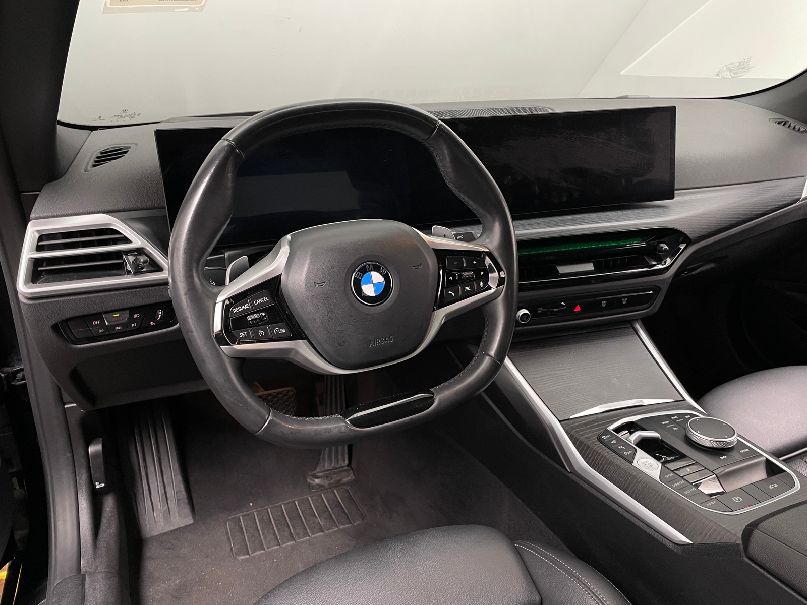 Thumbnail: 2025 BMW 4 Series - 4