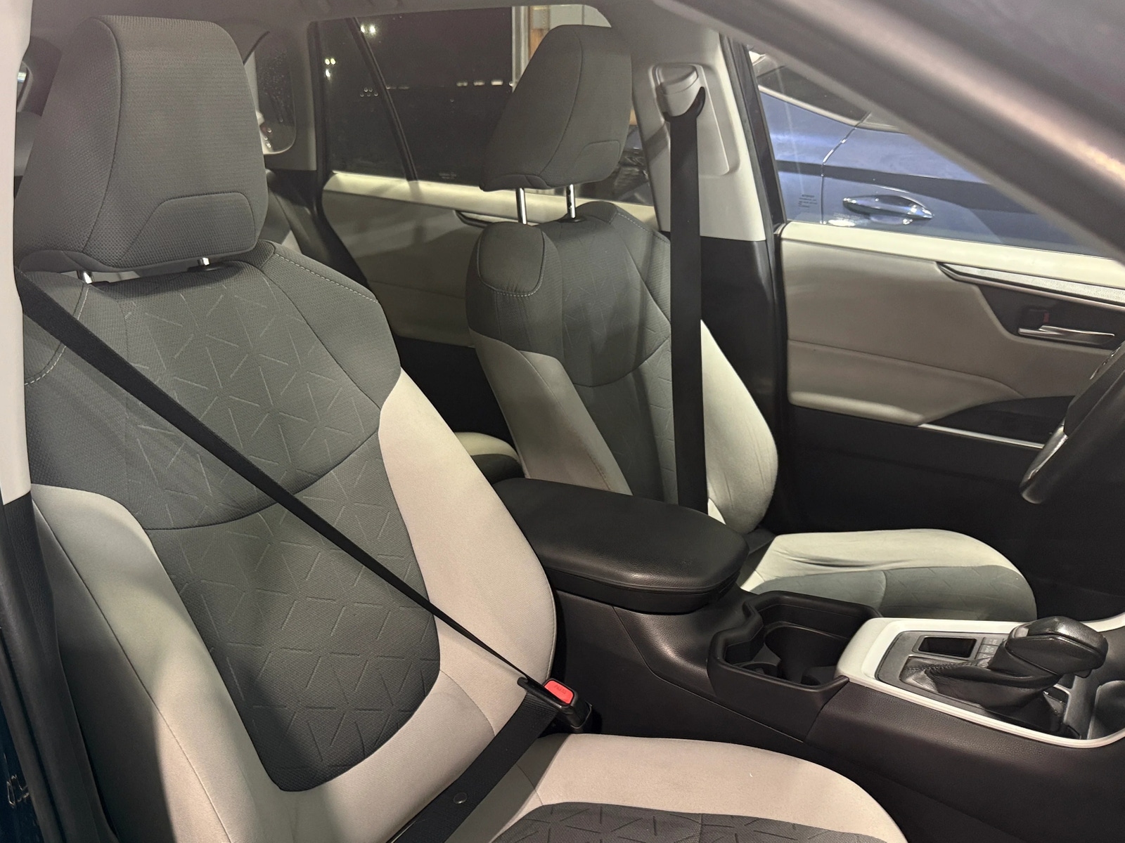 Thumbnail: 2019 Toyota RAV4 - 2