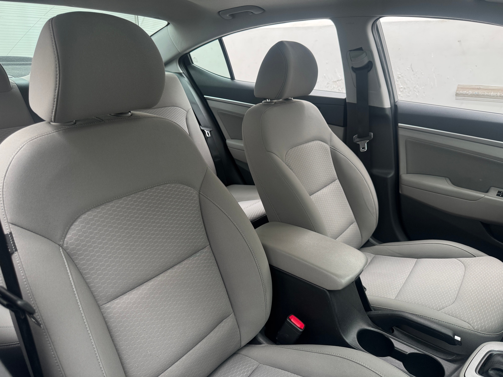 Thumbnail: 2020 Hyundai Elantra - 2
