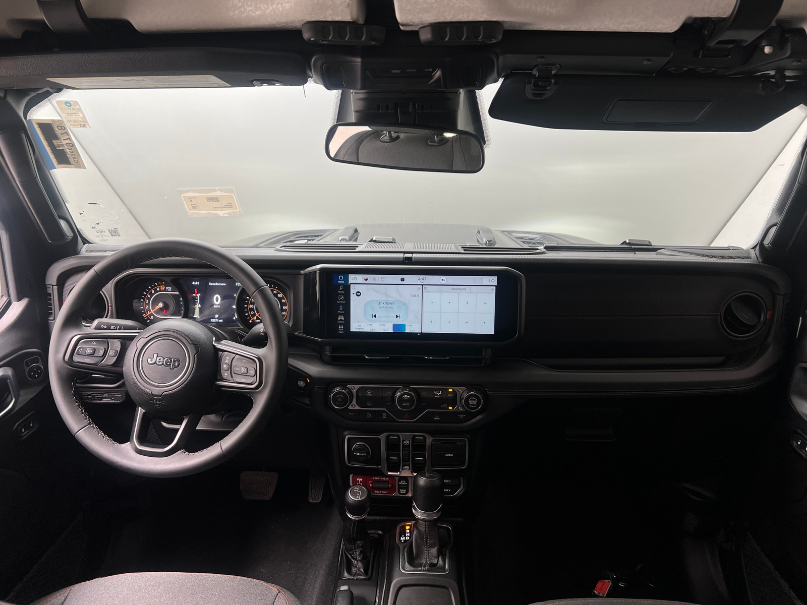 Thumbnail: 2026 Jeep Gladiator - 3