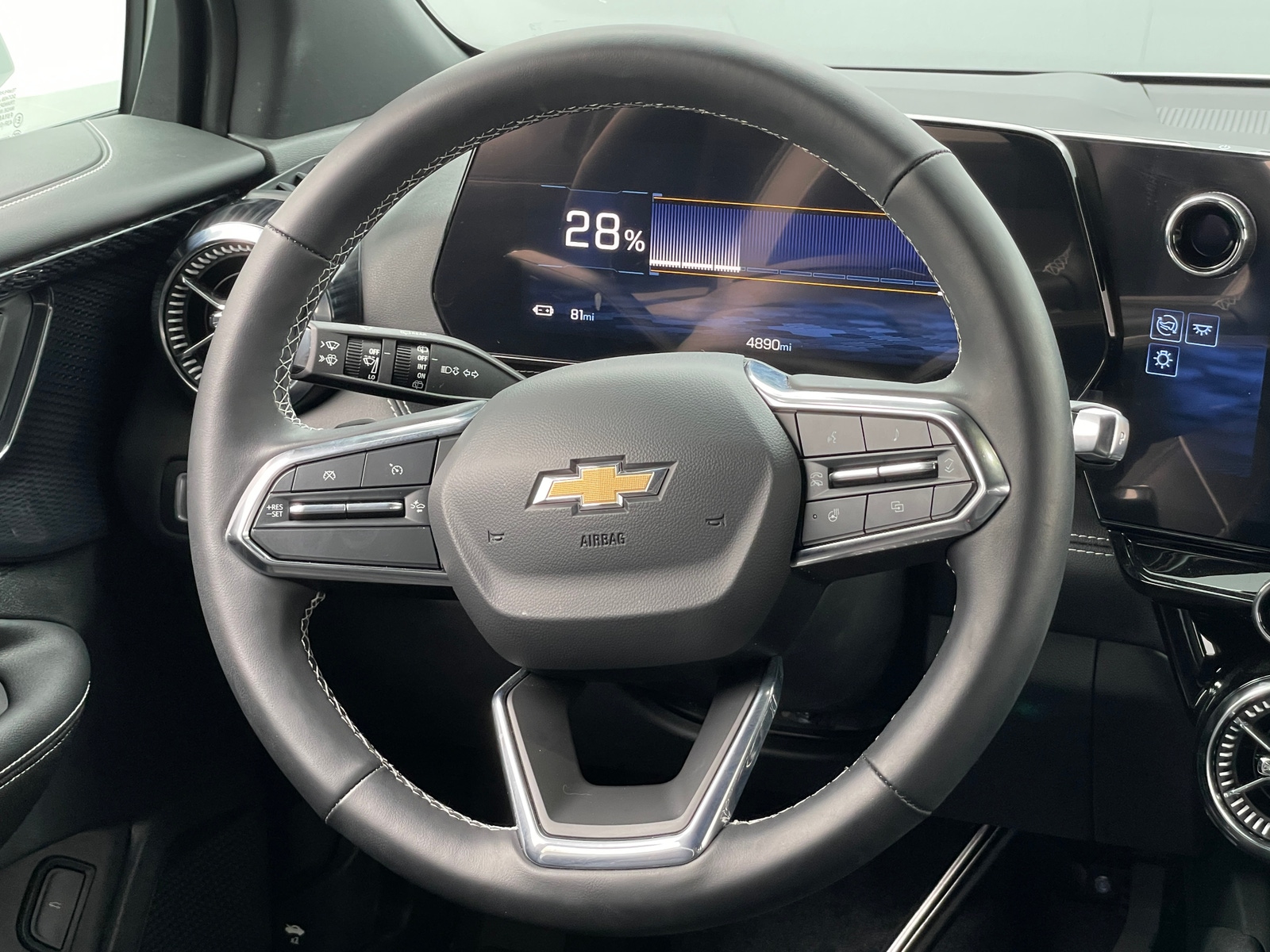 Thumbnail: 2024 Chevrolet Blazer EV - 4