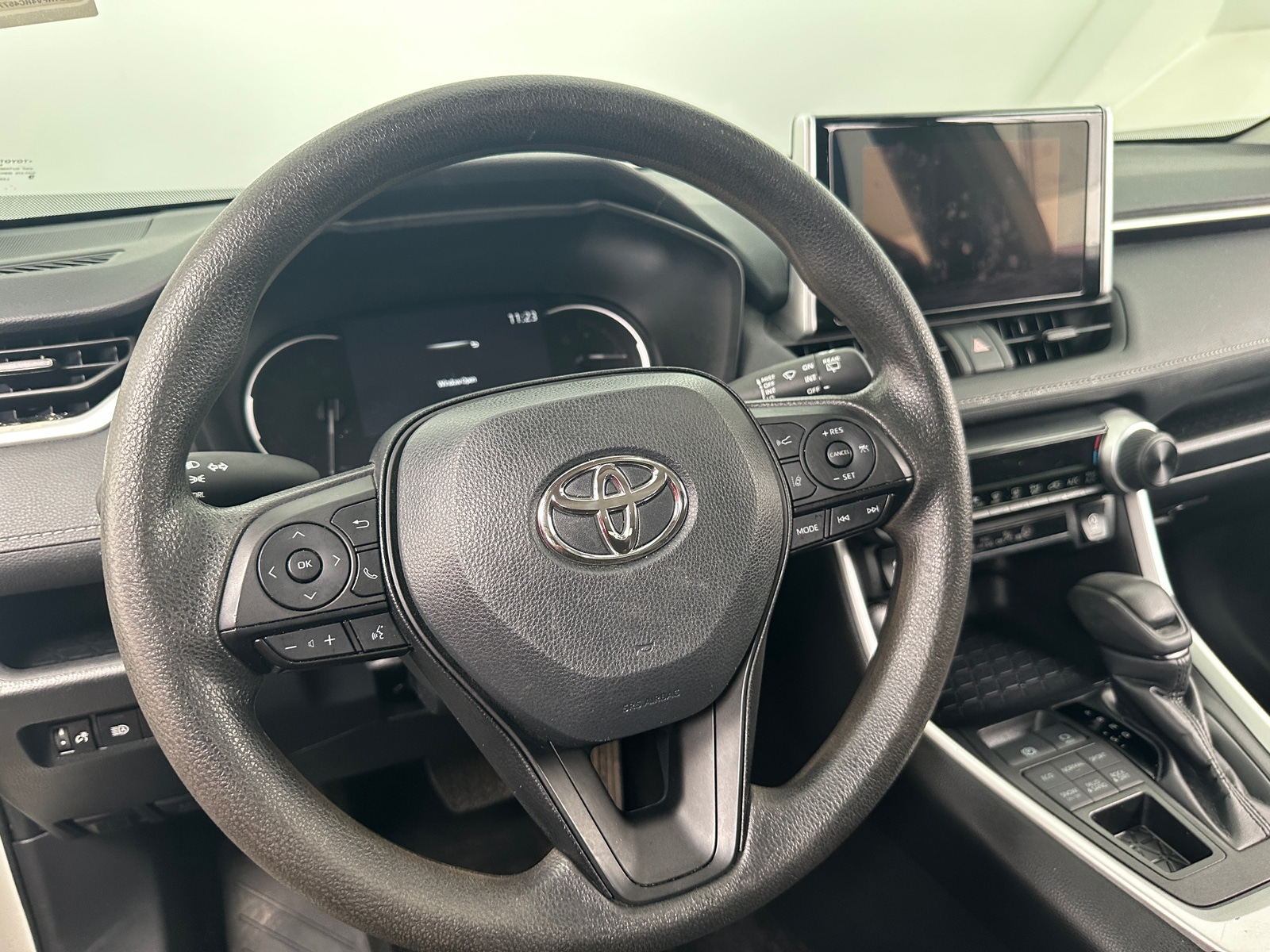 Thumbnail: 2024 Toyota RAV4 - 5