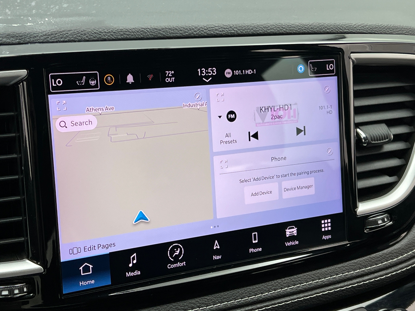Thumbnail: 2022 Chrysler Pacifica - 3