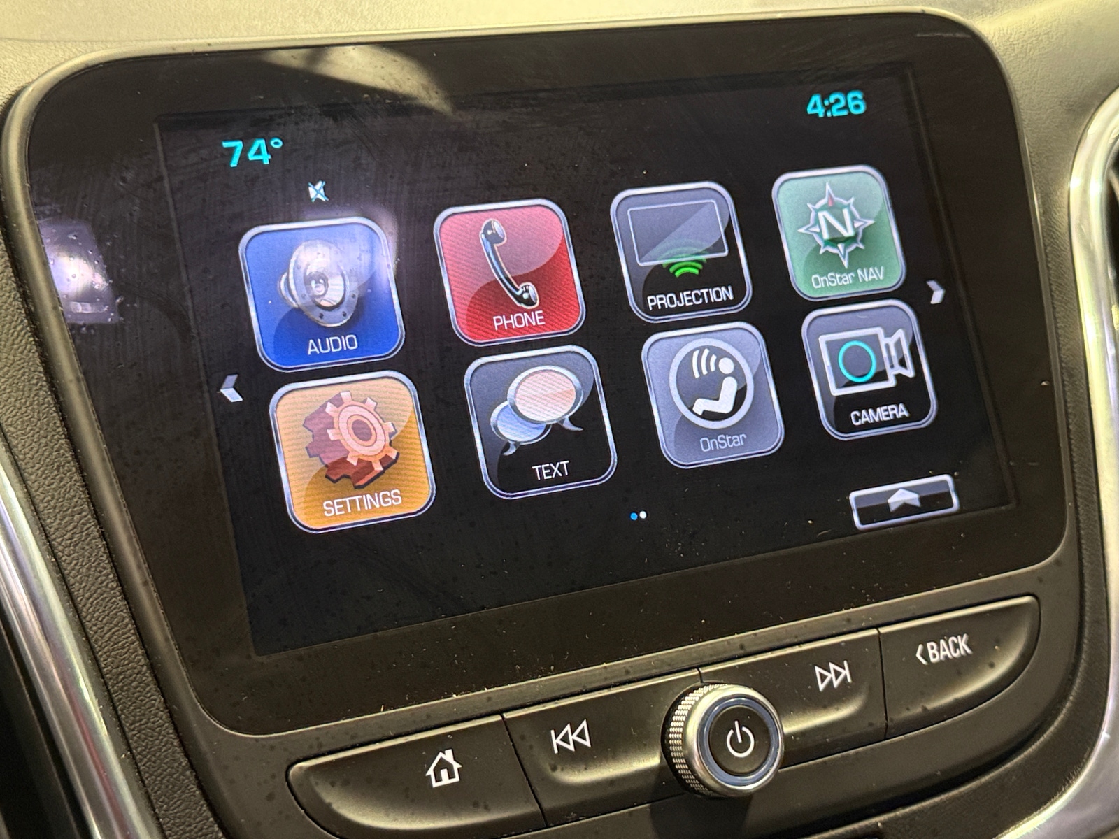 Thumbnail: 2018 Chevrolet Equinox - 3