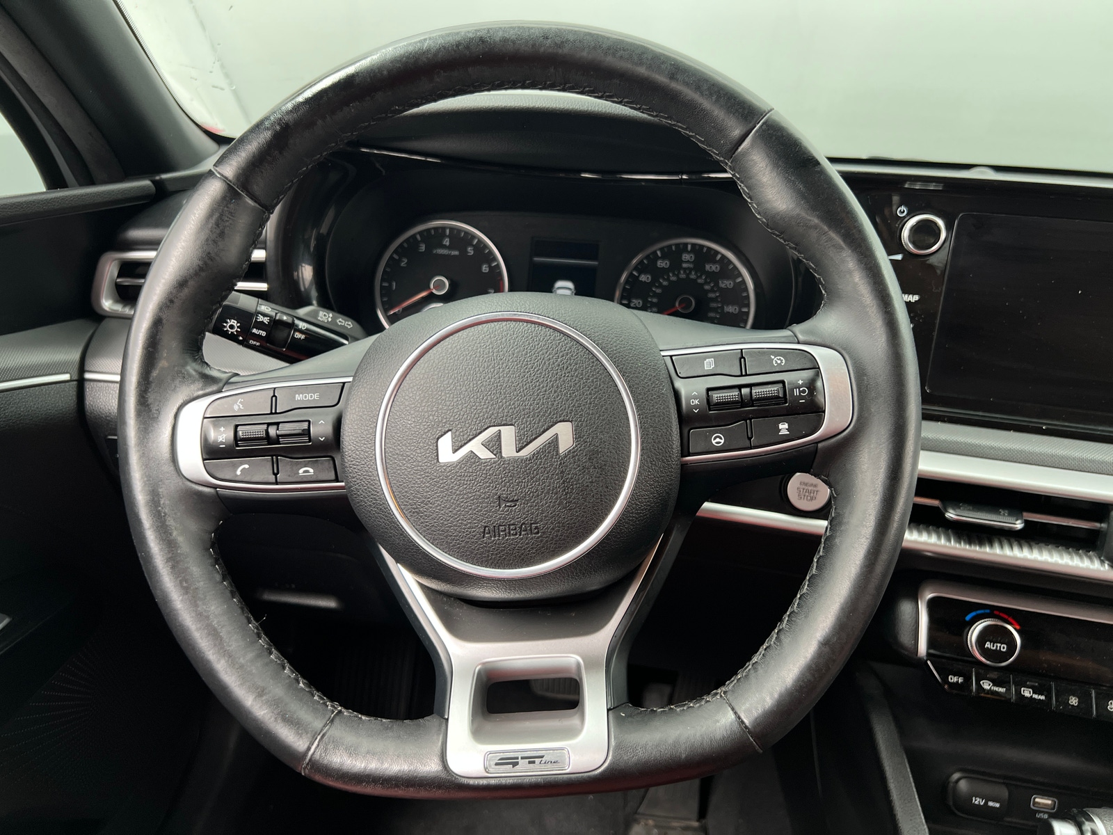 Thumbnail: 2023 Kia K5 - 4