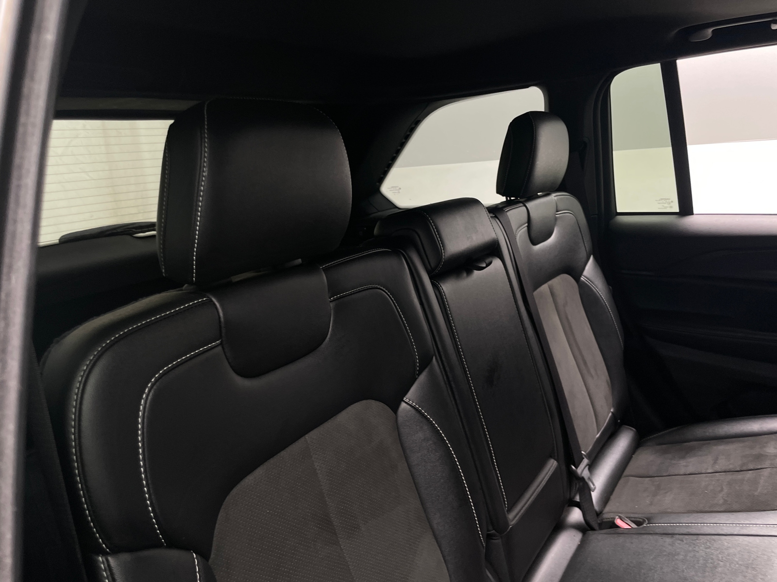 Thumbnail: 2023 Jeep Grand Cherokee - 5