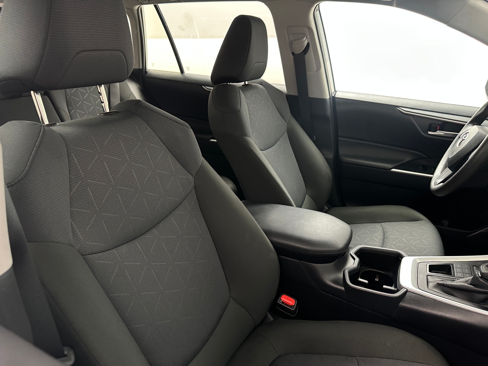 Thumbnail: 2025 Toyota RAV4 - 2
