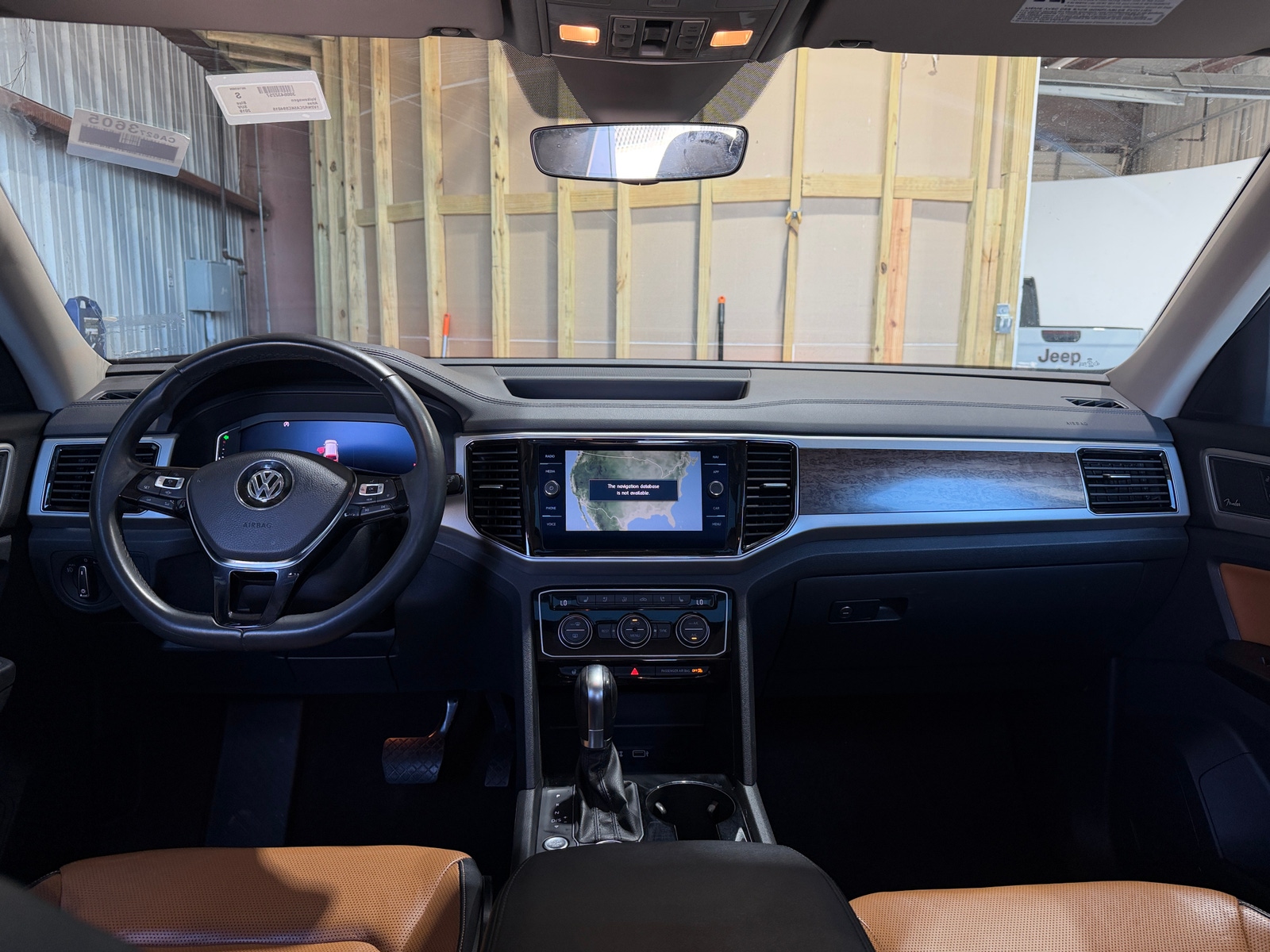 Thumbnail: 2019 Volkswagen Atlas - 2