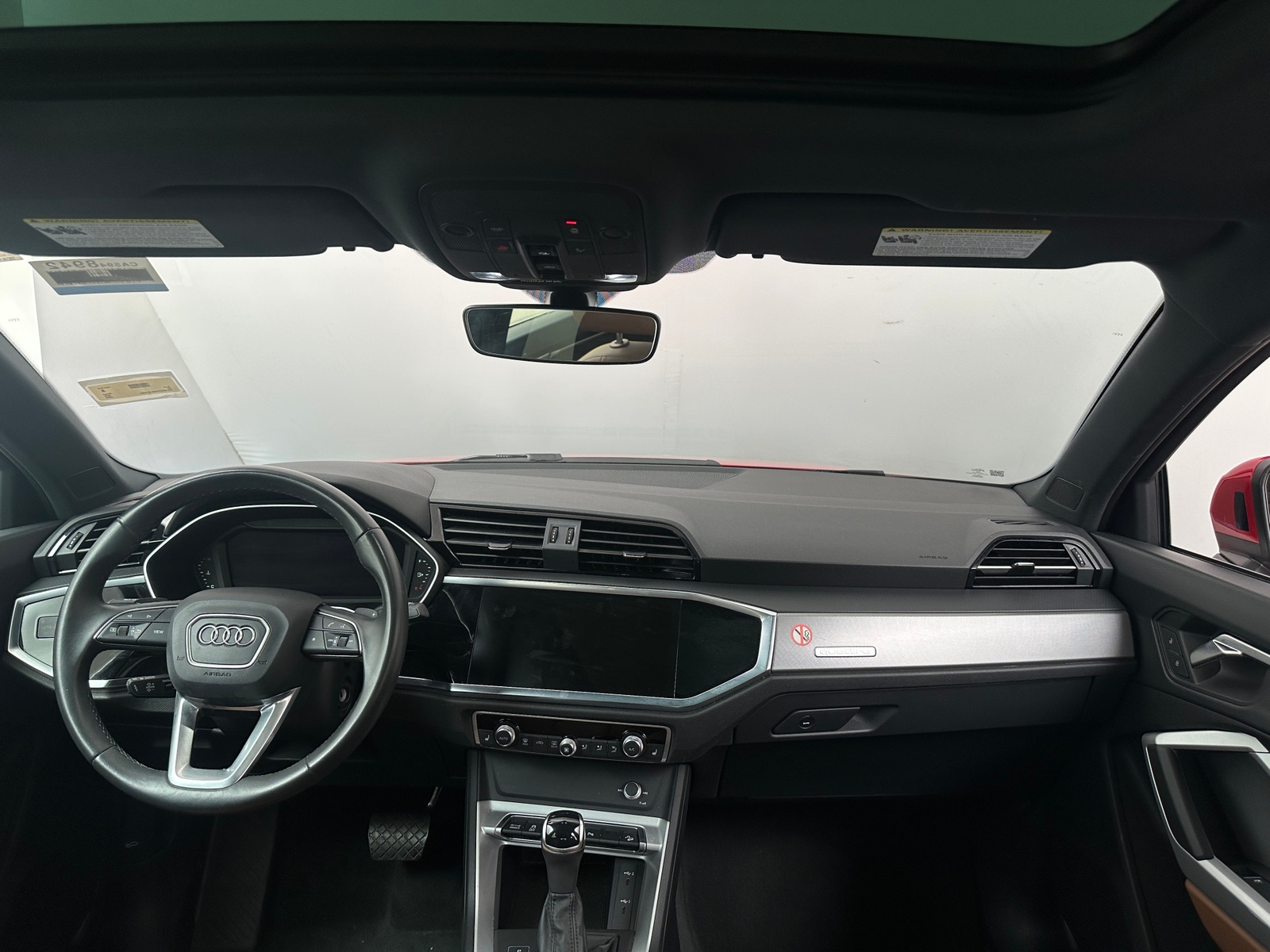 Thumbnail: 2025 Audi Q3 - 2