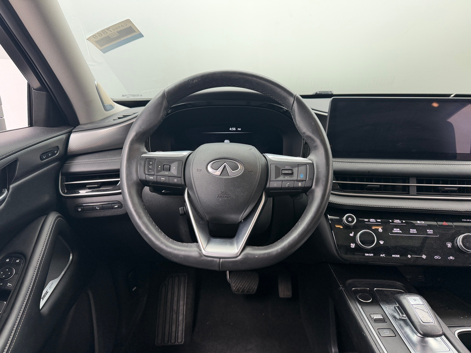 Thumbnail: 2023 INFINITI QX60 - 4