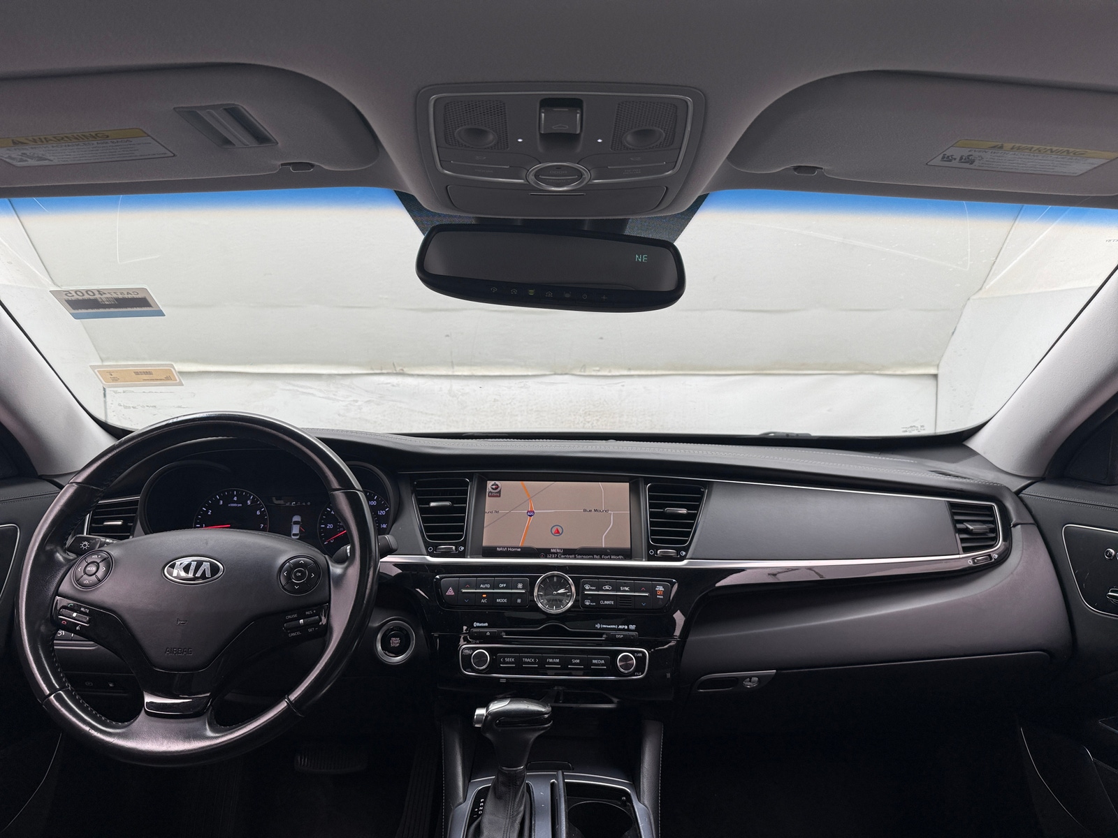 Thumbnail: 2015 Kia K900 - 2