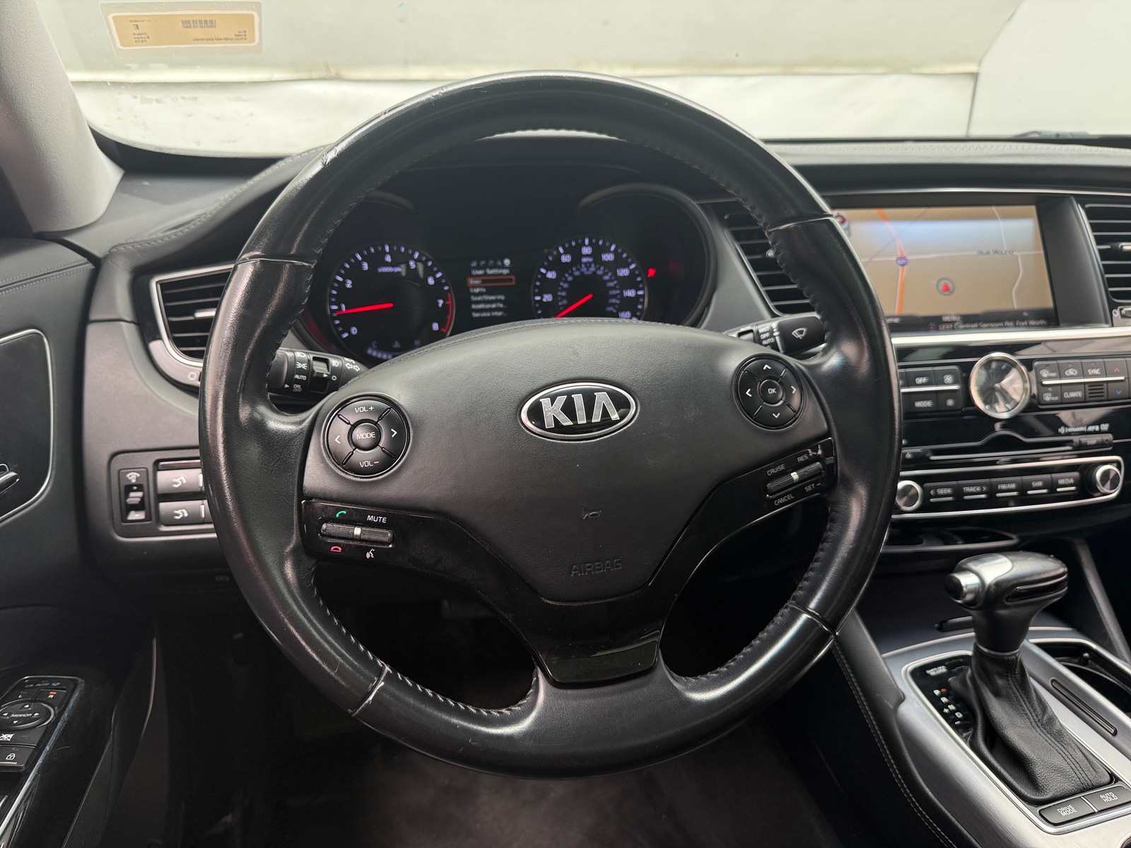 Thumbnail: 2015 Kia K900 - 4