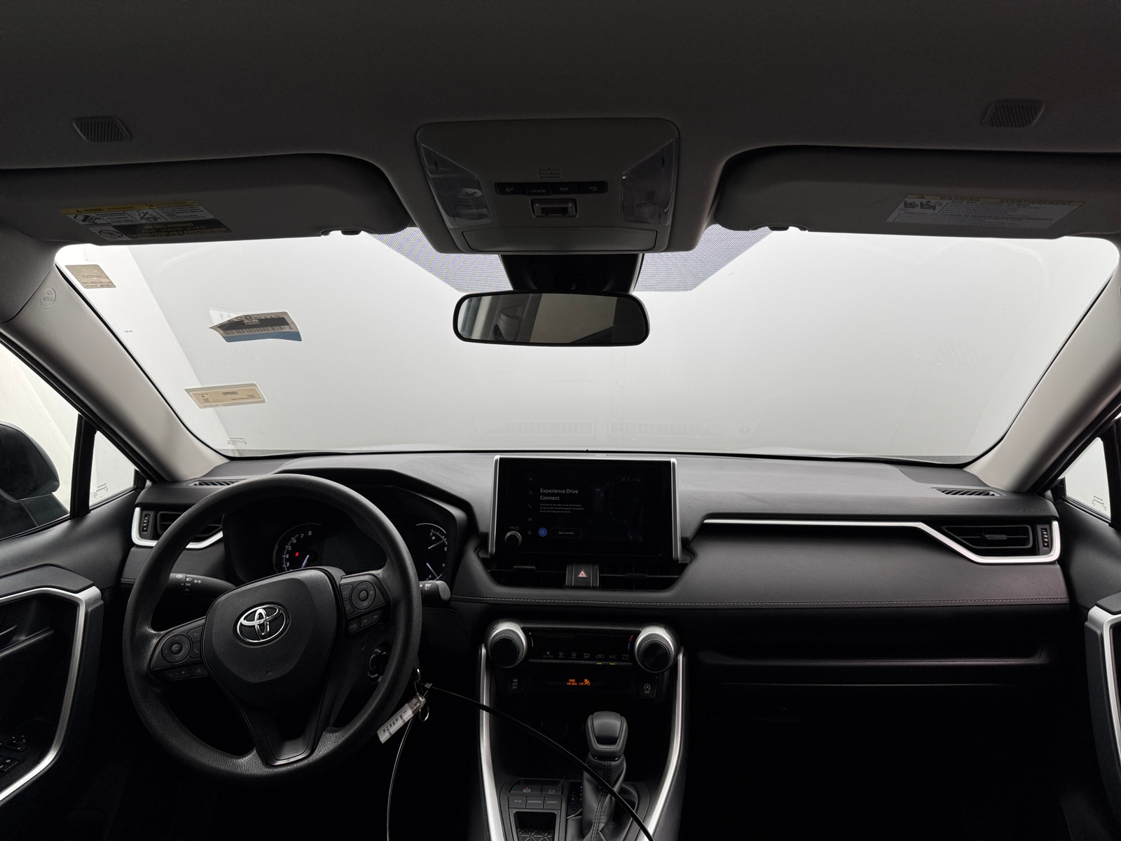 Thumbnail: 2025 Toyota RAV4 - 3