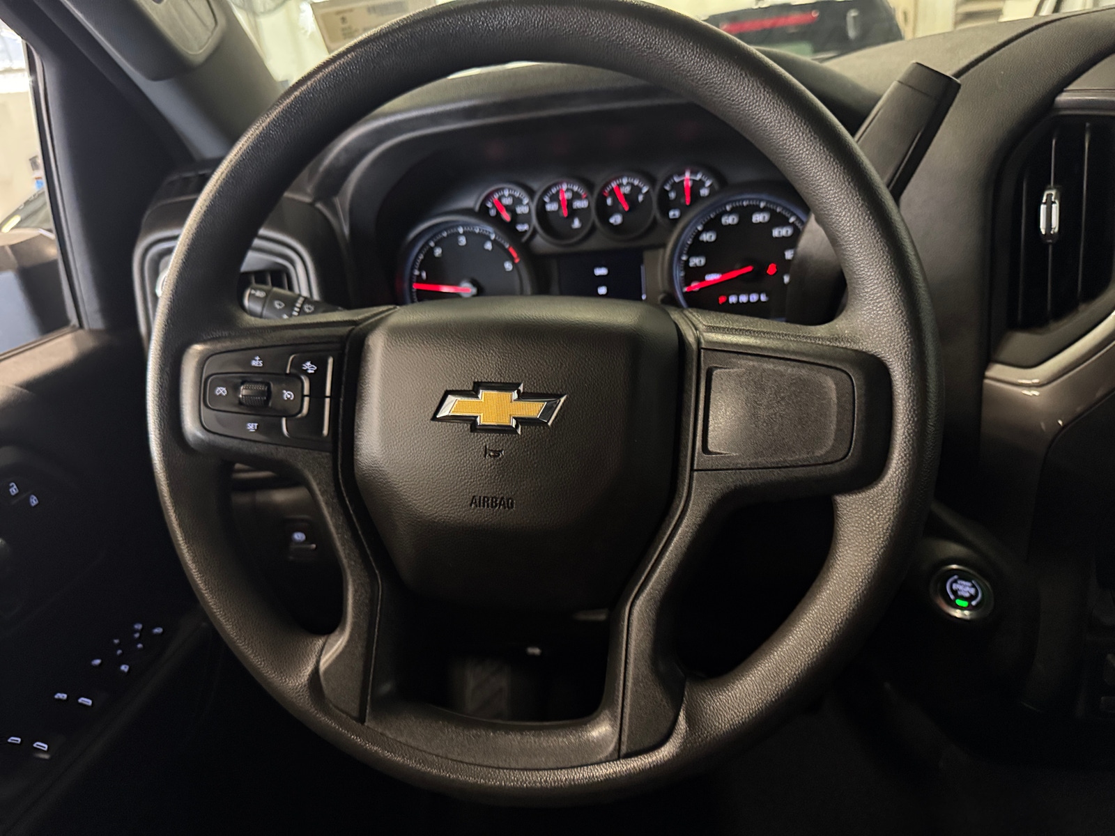 Thumbnail: 2024 Chevrolet Silverado 2500 - 5