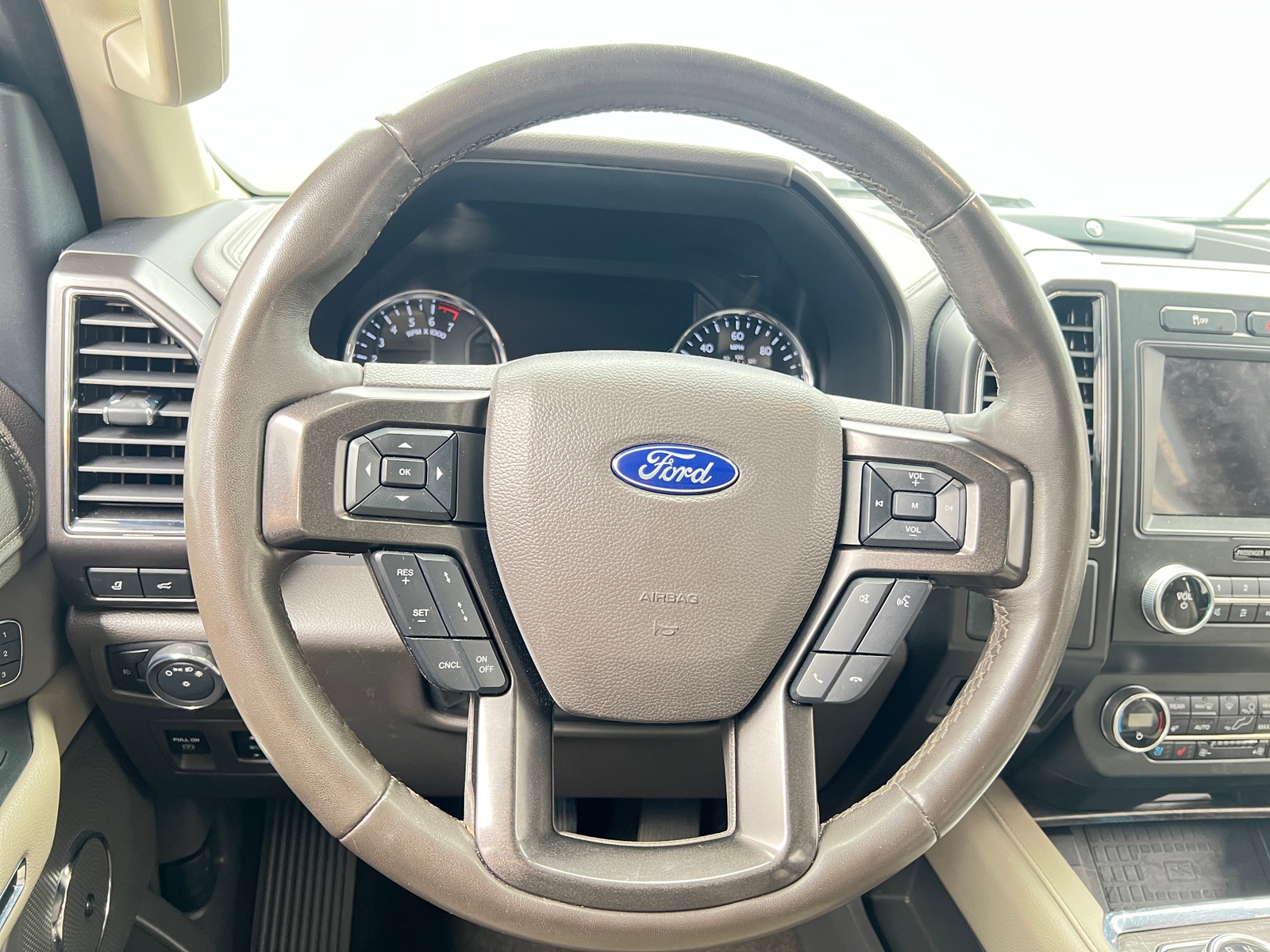 Thumbnail: 2021 Ford Expedition - 4