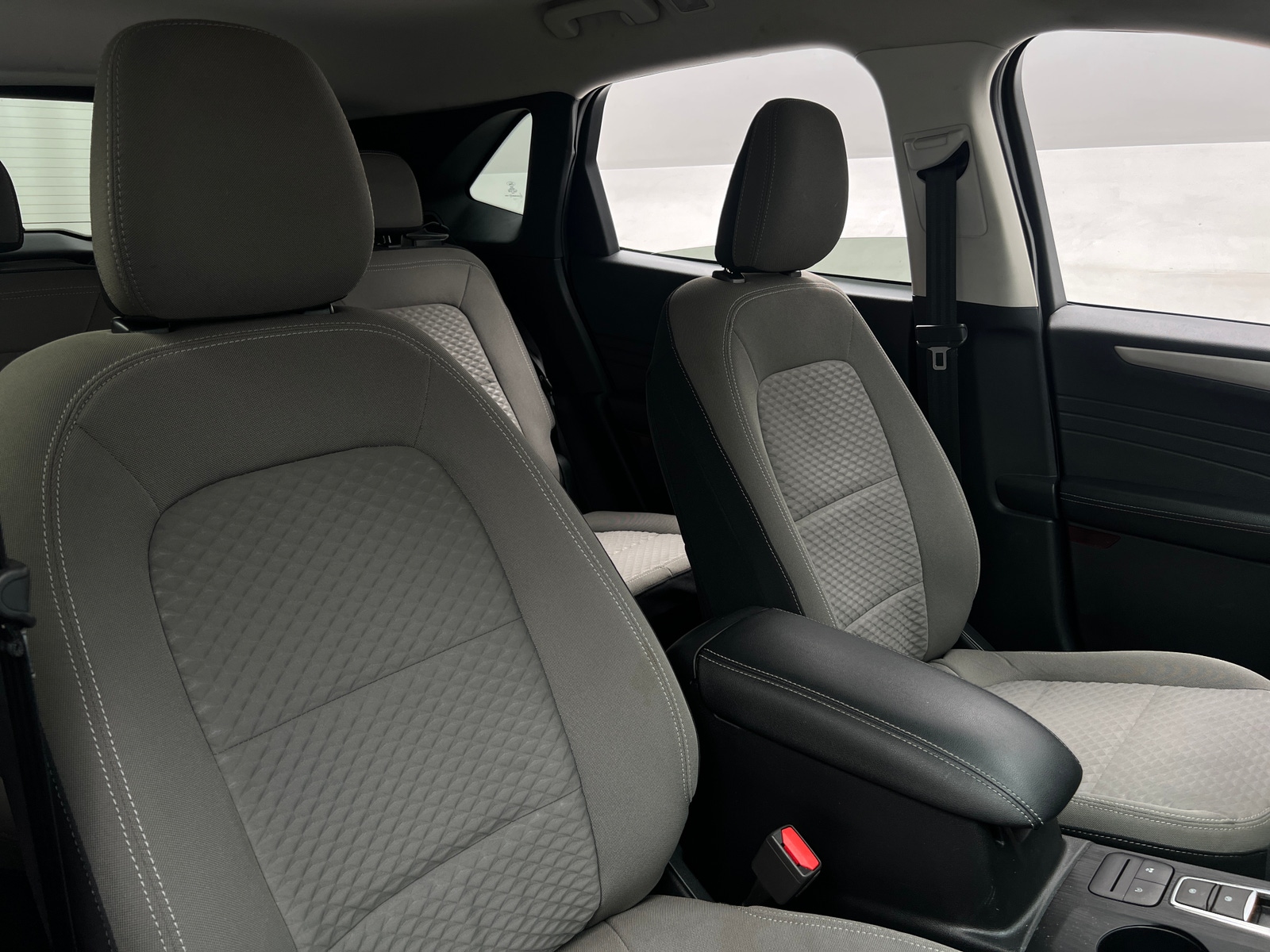 Thumbnail: 2022 Ford Escape - 2