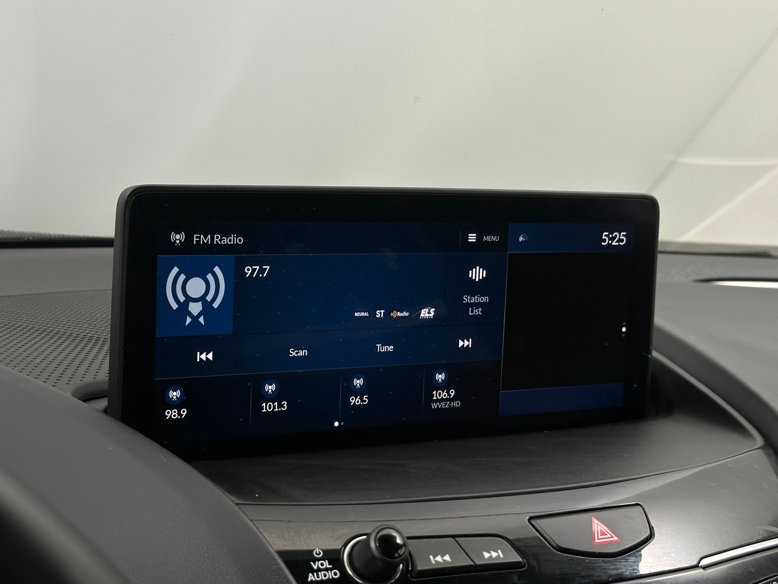 Thumbnail: 2019 Acura RDX - 3