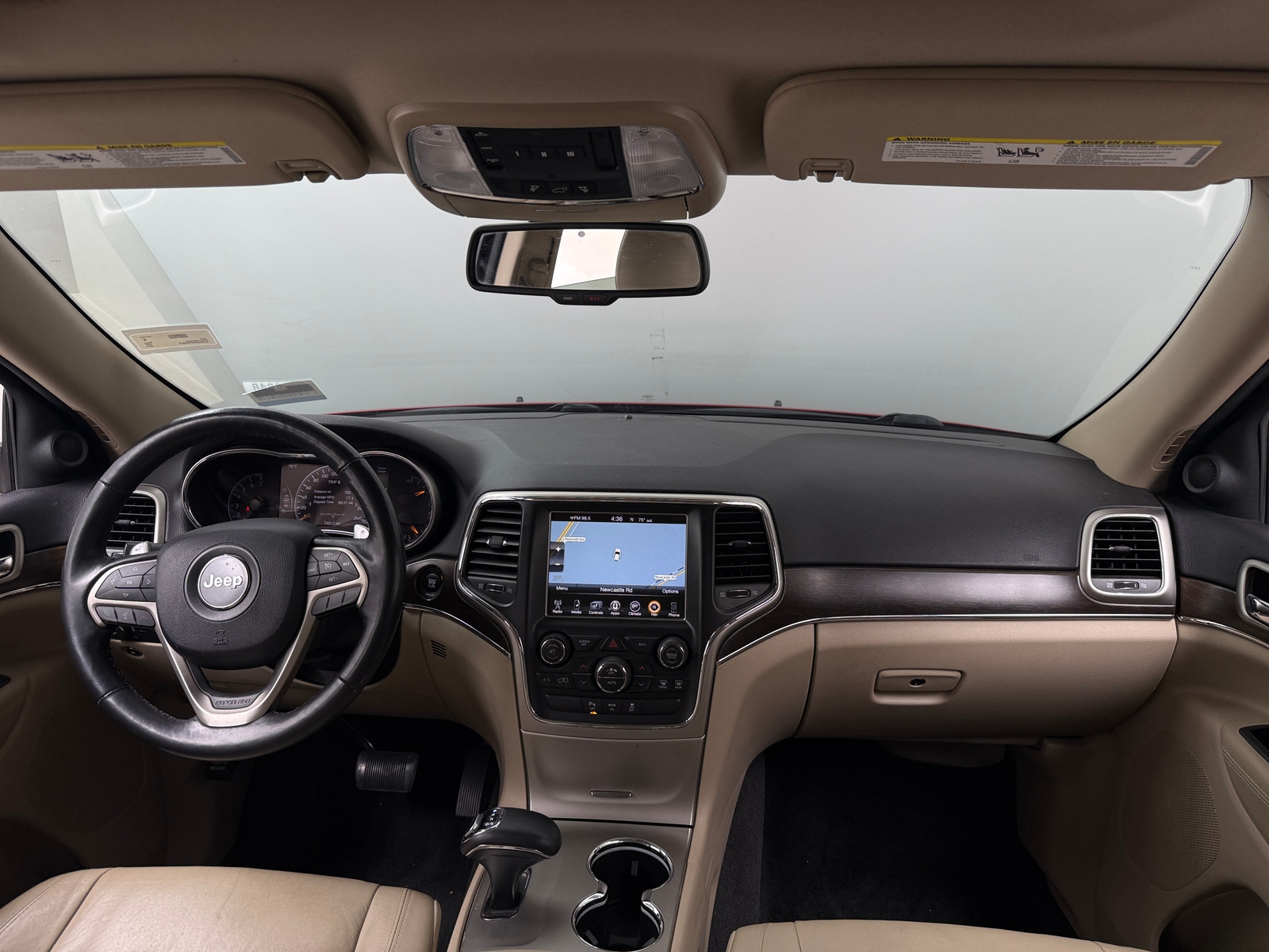 Thumbnail: 2015 Jeep Grand Cherokee - 2