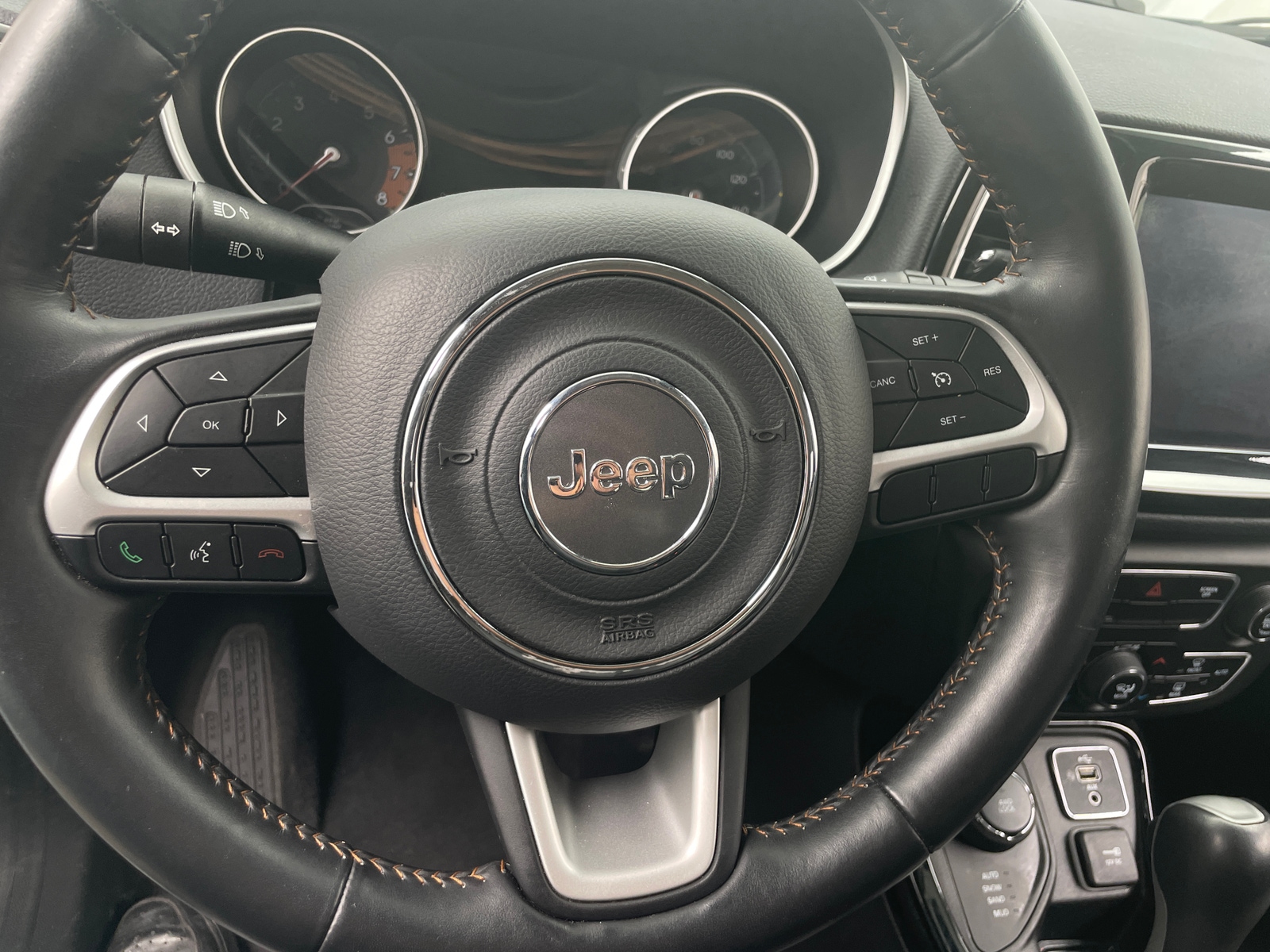 Thumbnail: 2019 Jeep Compass - 4