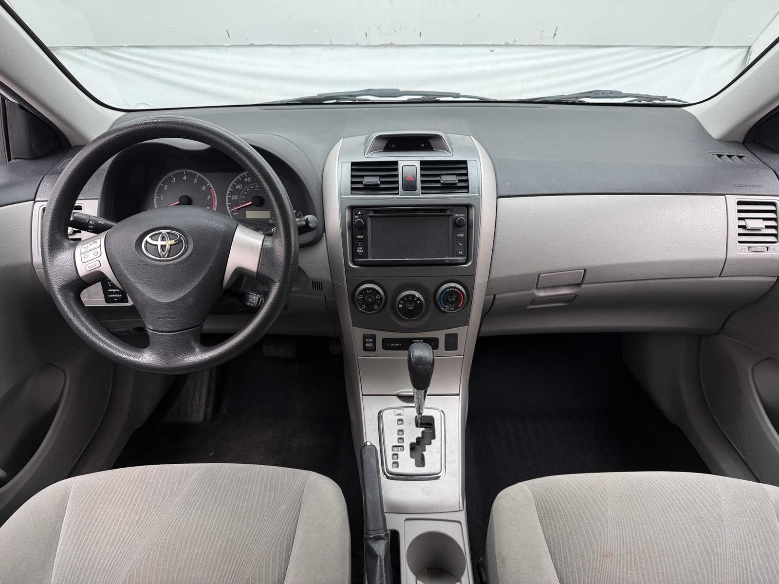Thumbnail: 2013 Toyota Corolla - 3