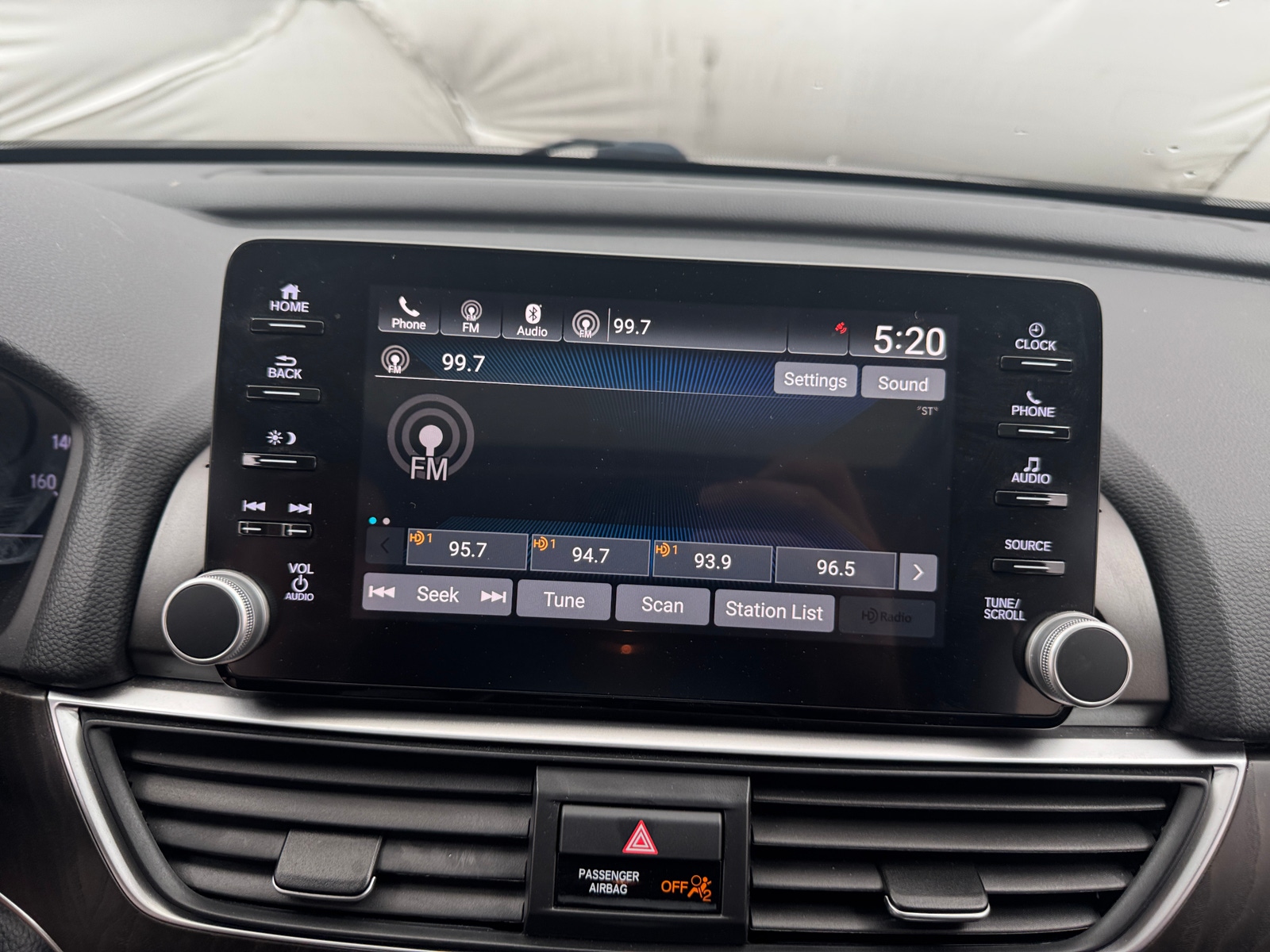 Thumbnail: 2019 Honda Accord - 4