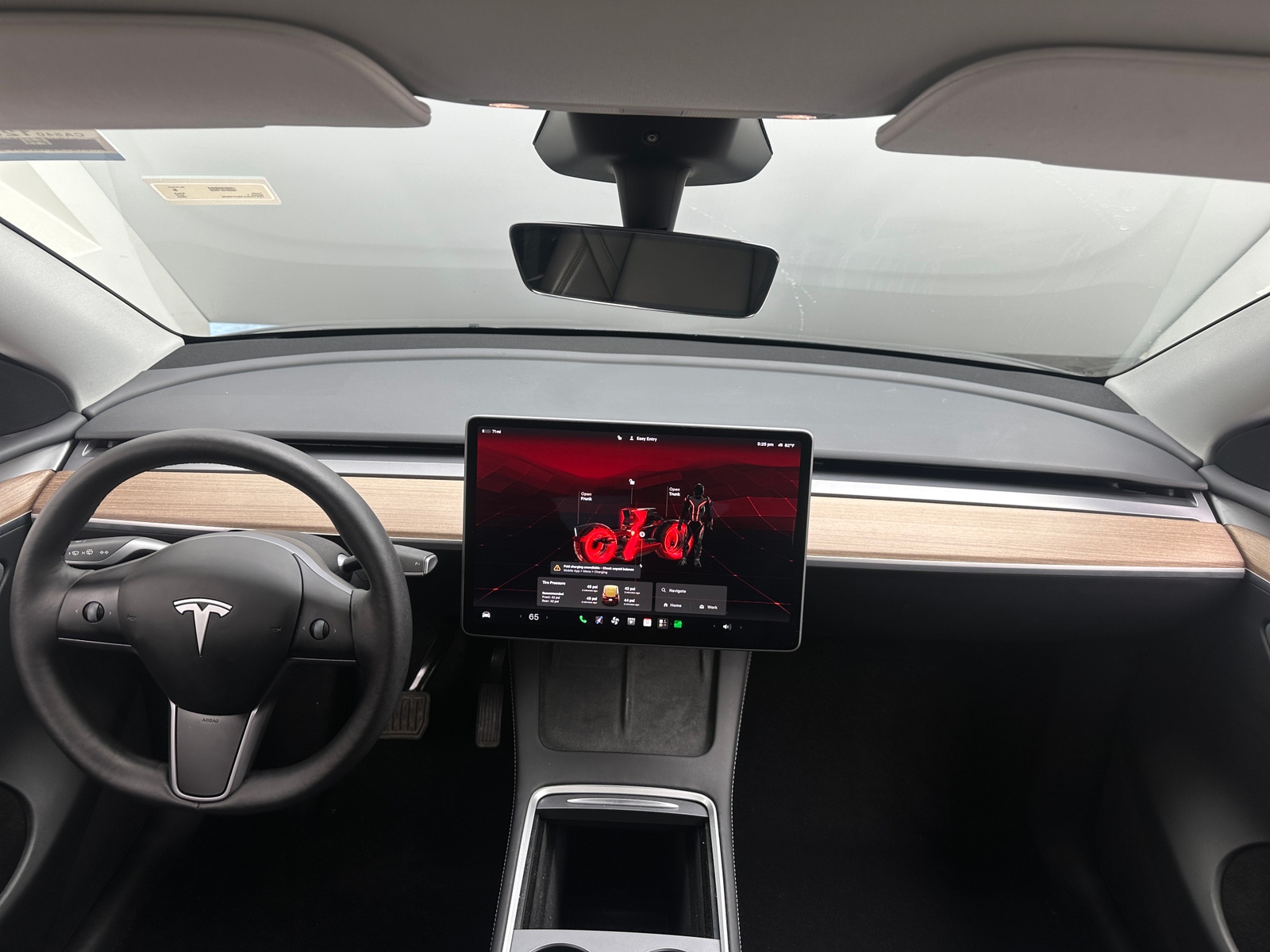Thumbnail: 2025 Tesla Model Y - 2