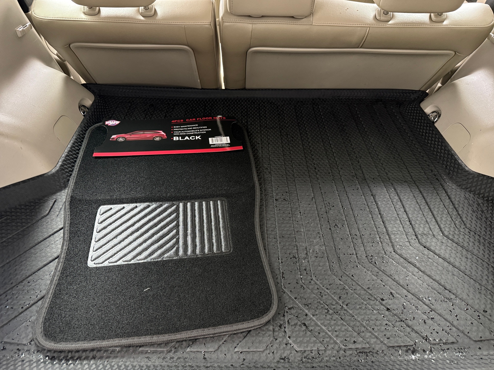 Thumbnail: 2012 Toyota Prius v - 7