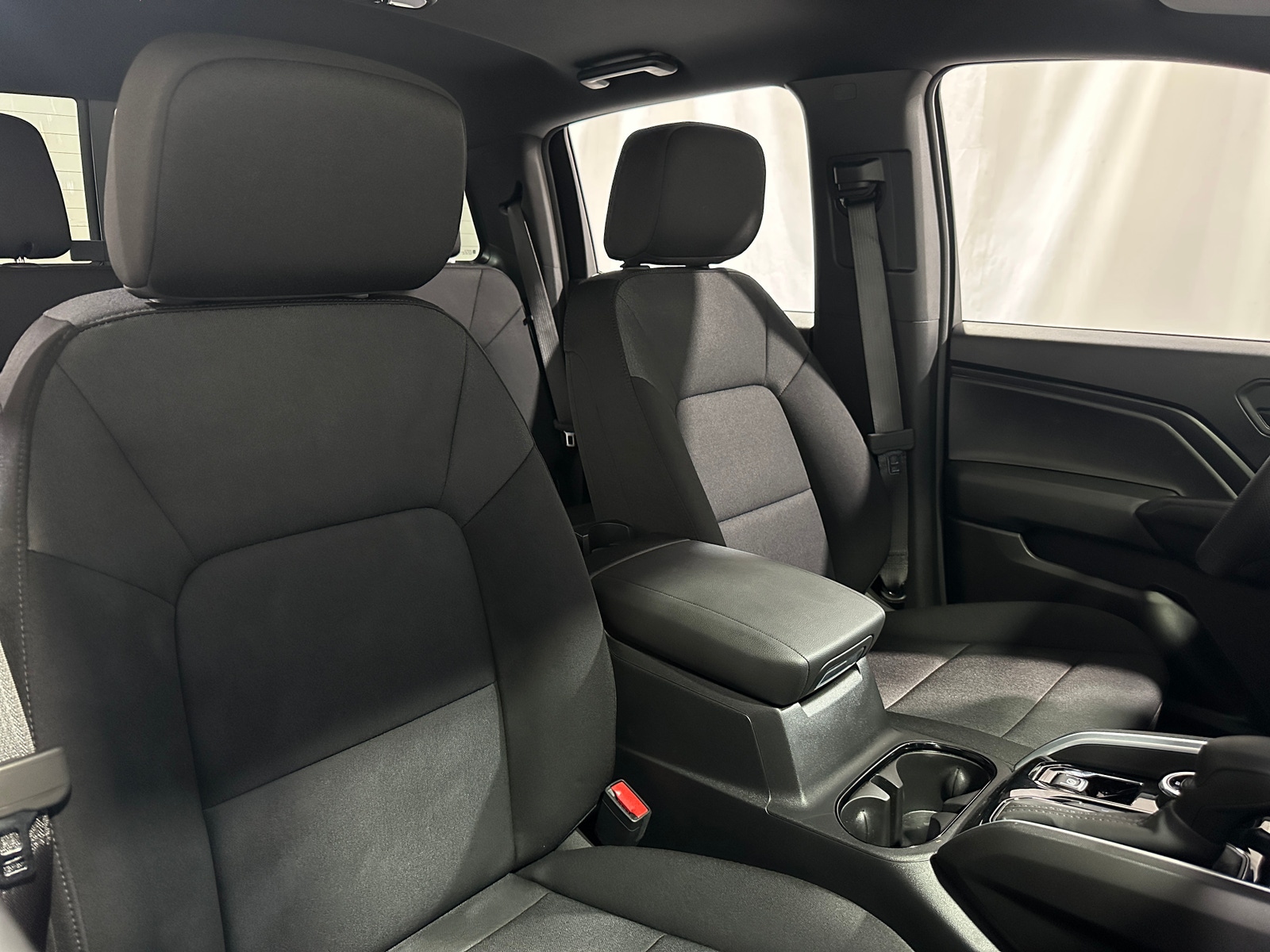 Thumbnail: 2026 Chevrolet Colorado - 2