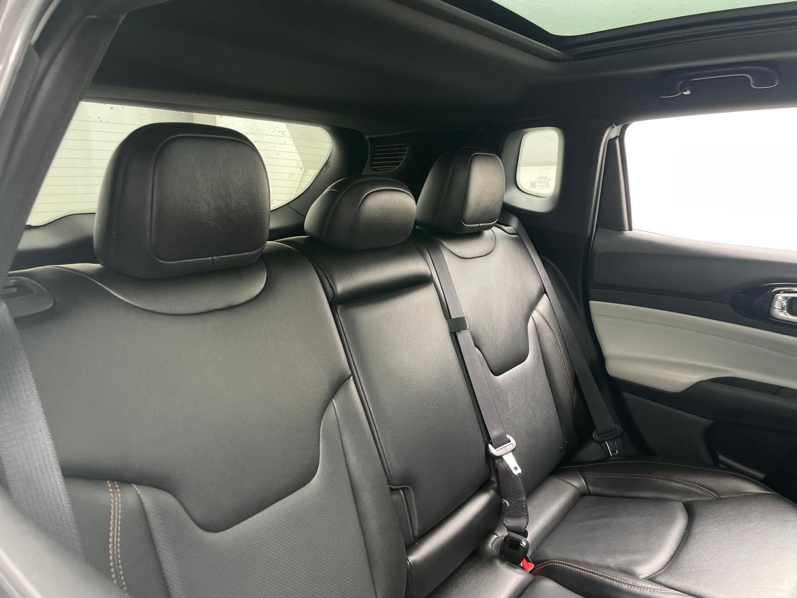 Thumbnail: 2023 Jeep Compass - 5
