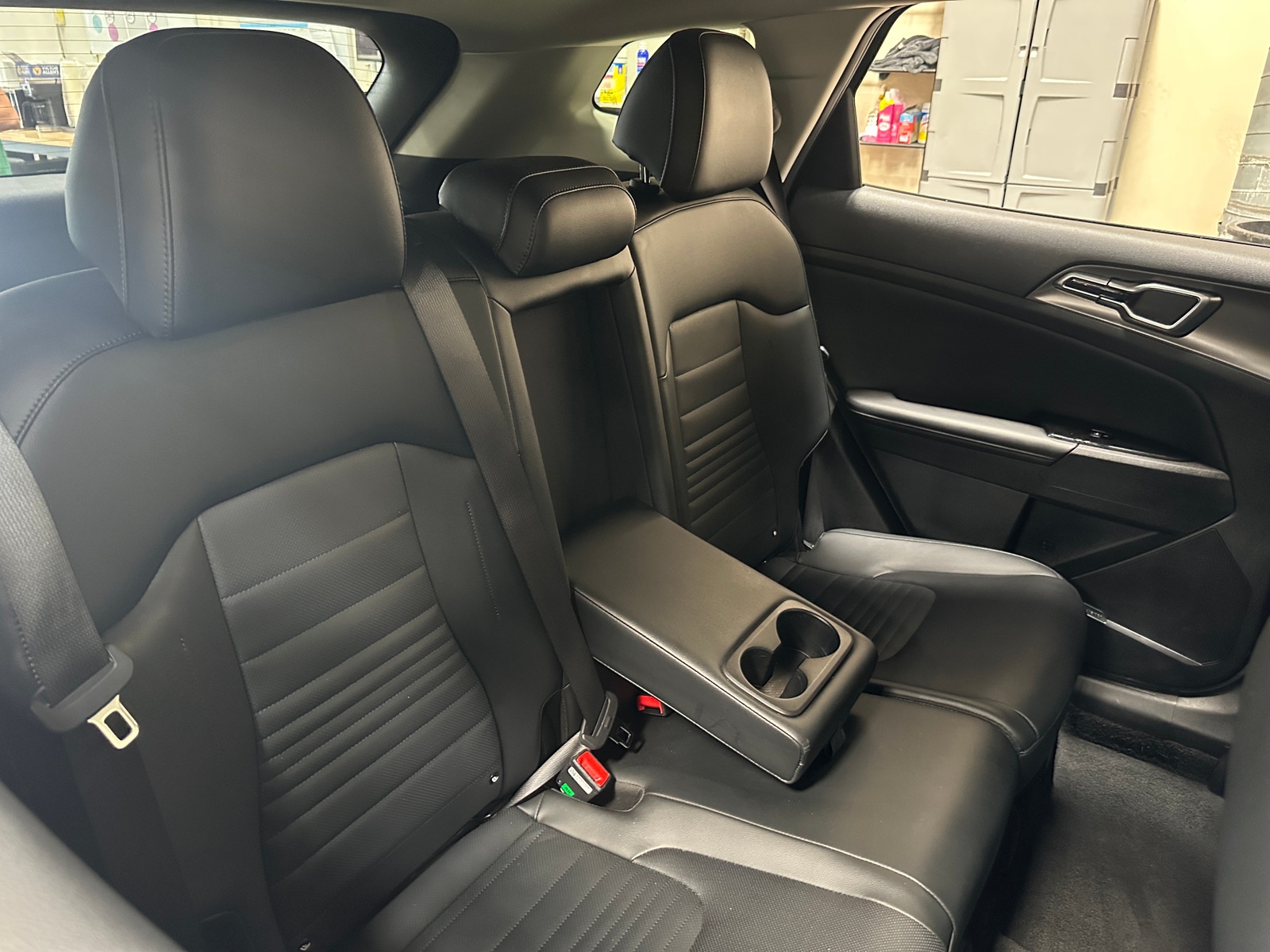 Thumbnail: 2023 Kia Sportage - 5