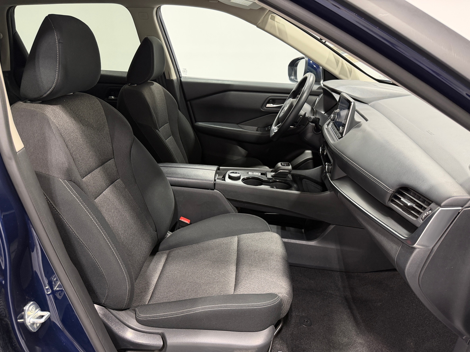 Thumbnail: 2024 Nissan Rogue - 2