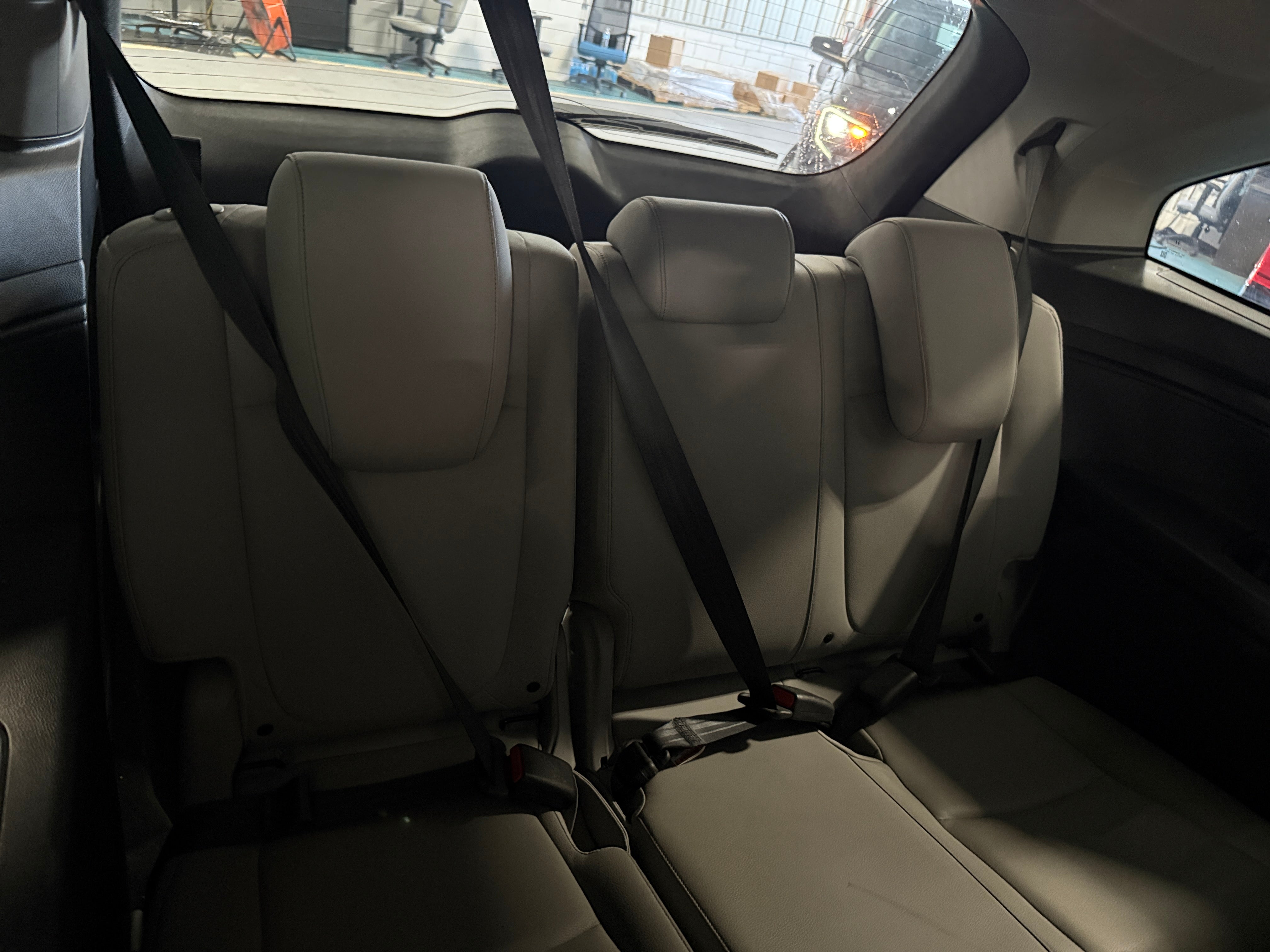 2024 Honda Odyssey EX-L - Photo 21