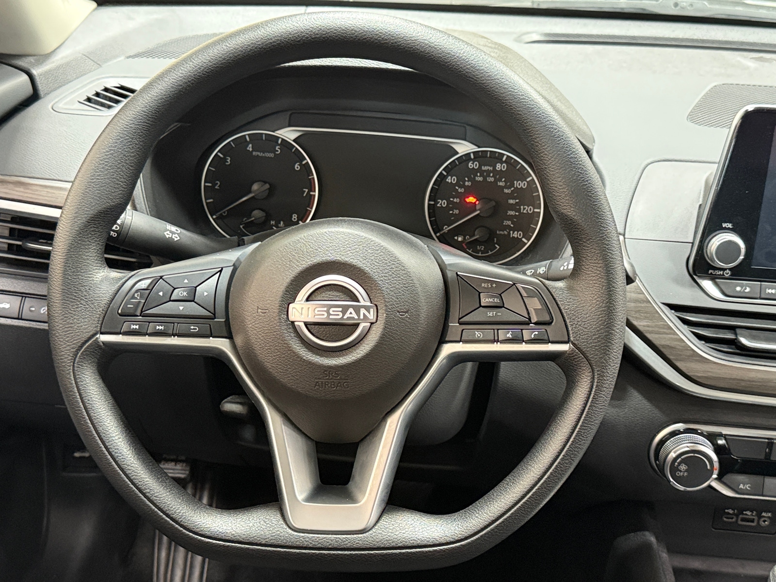 Thumbnail: 2025 Nissan Altima - 5