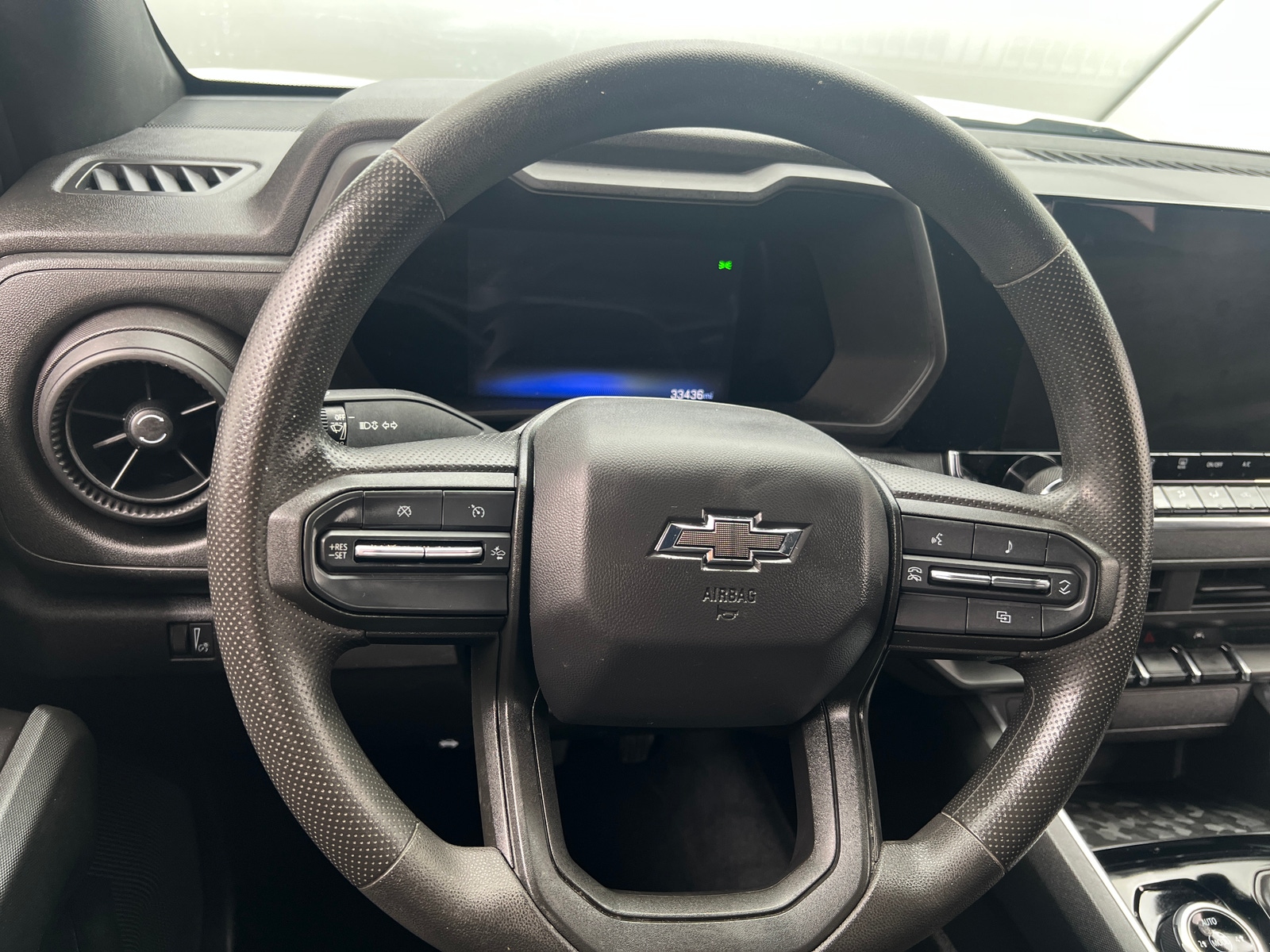 Thumbnail: 2023 Chevrolet Colorado - 5