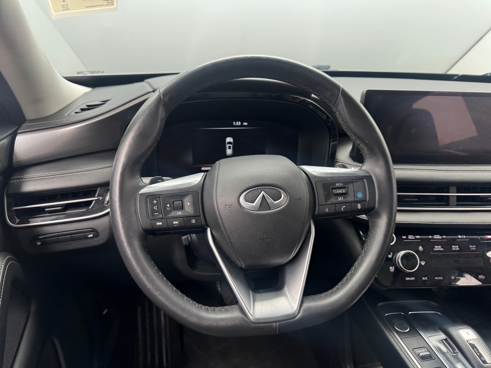 Thumbnail: 2023 INFINITI QX60 - 4