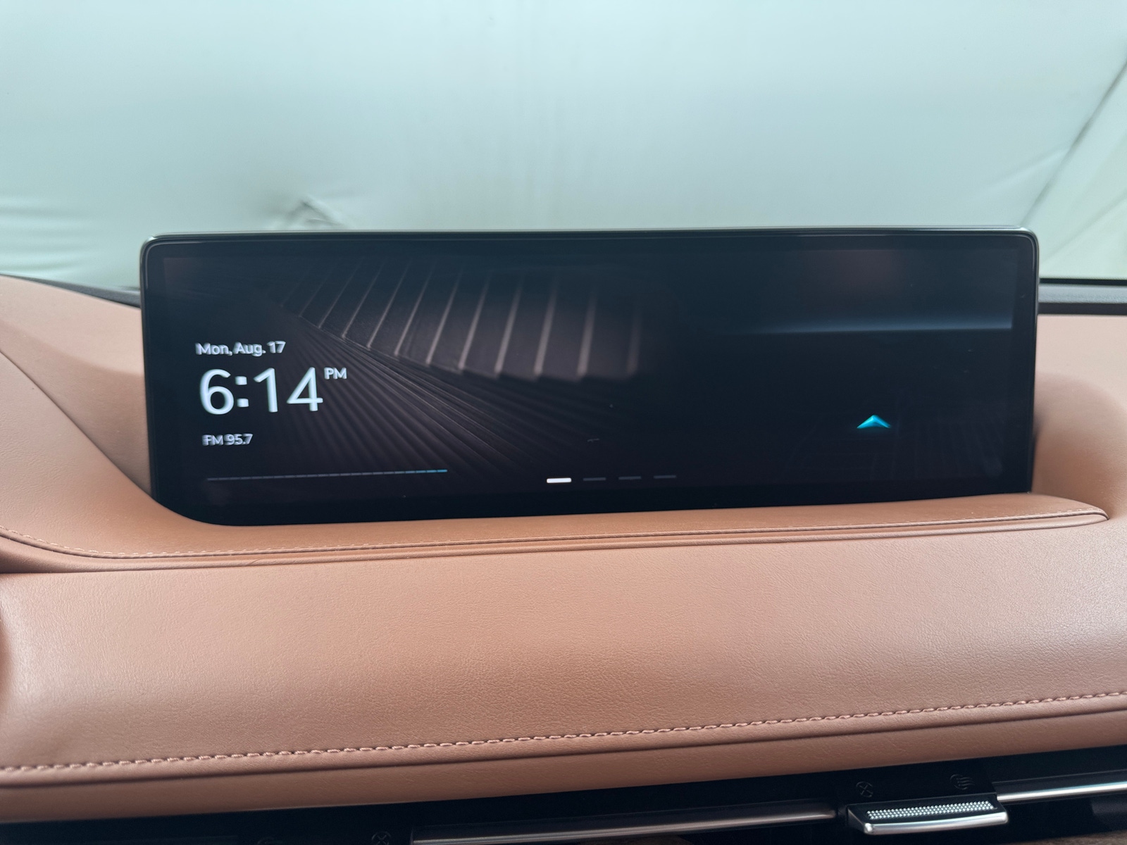Thumbnail: 2022 Genesis G80 - 3