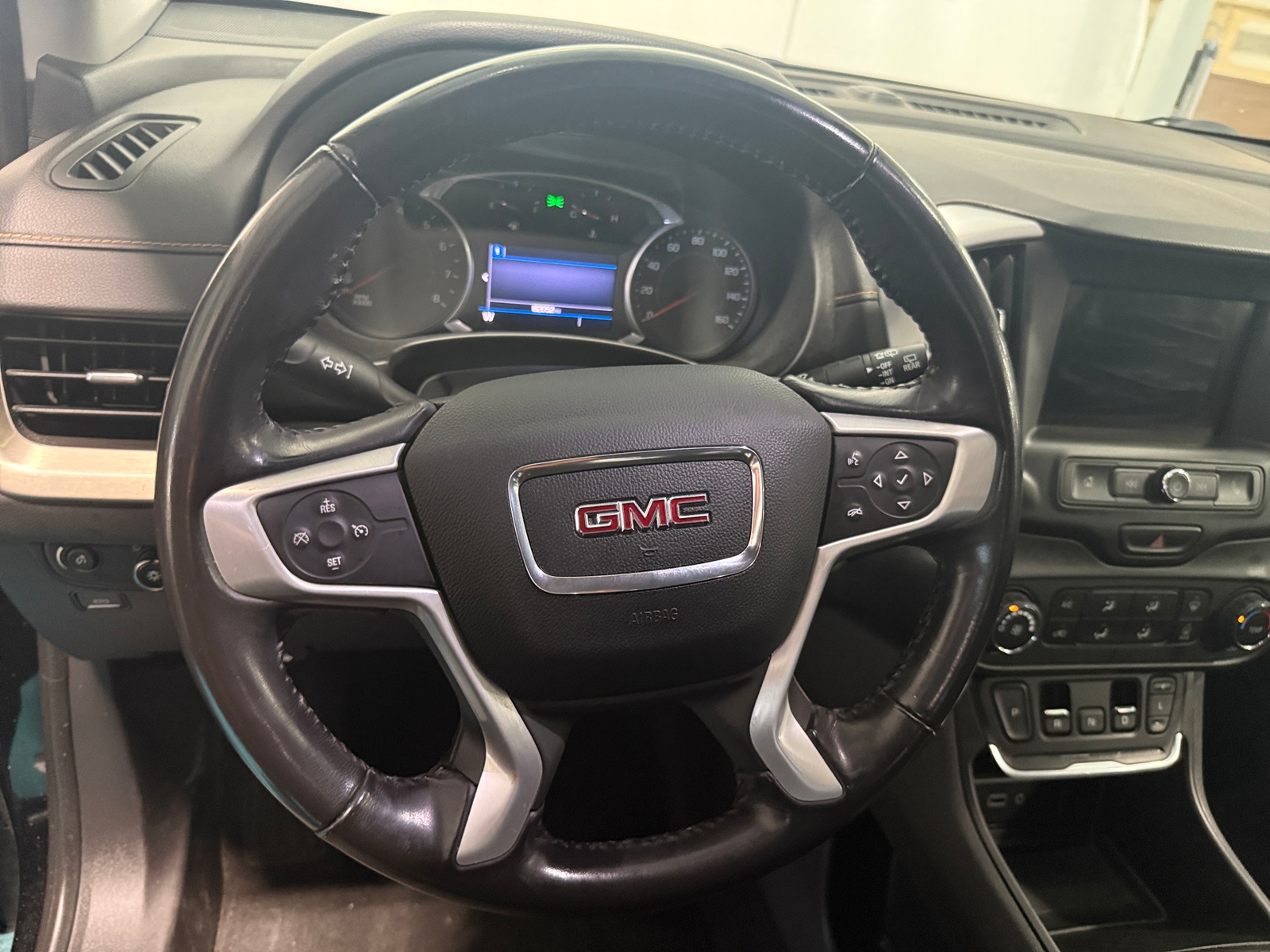Thumbnail: 2019 GMC Terrain - 5