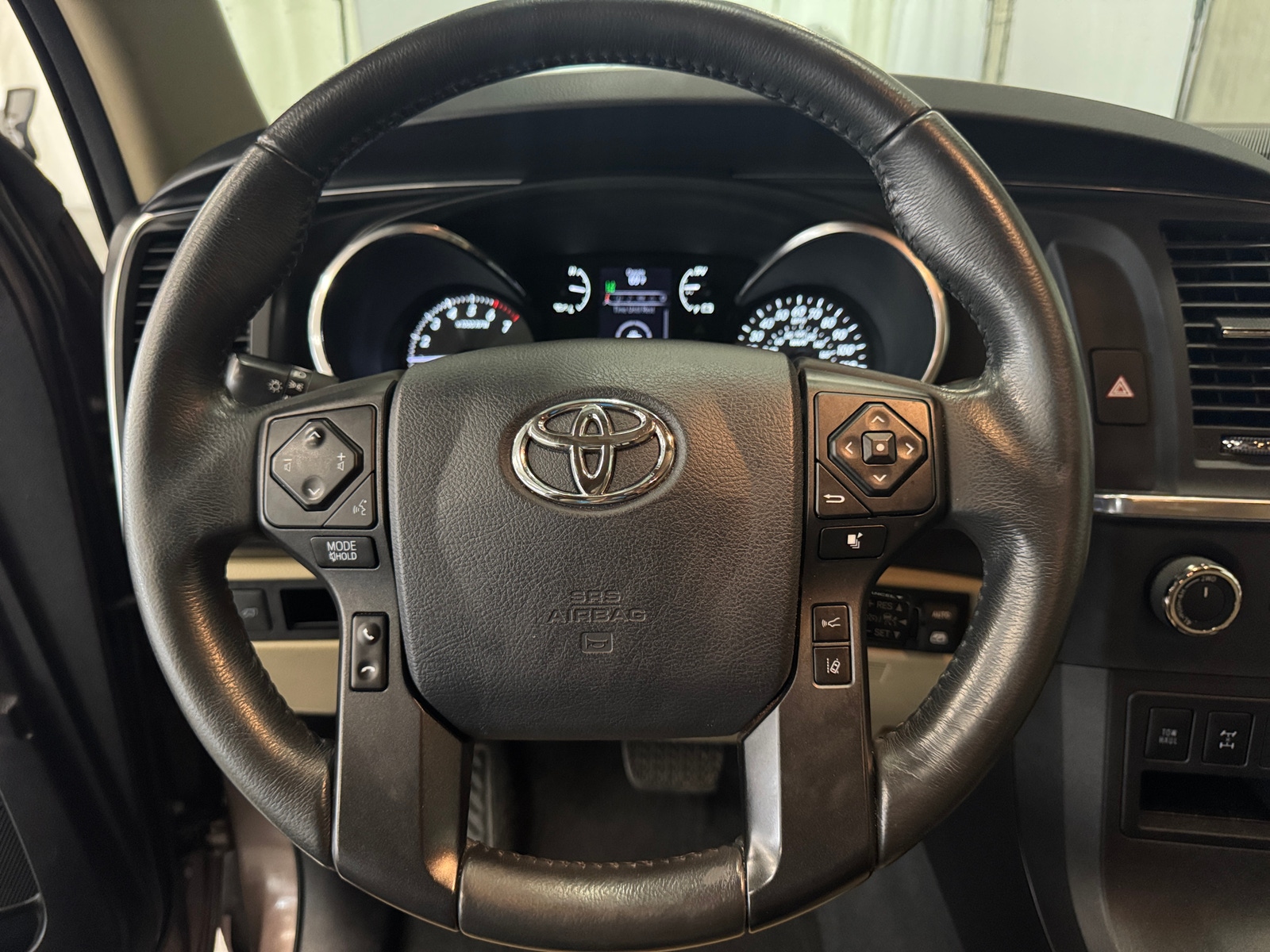 Thumbnail: 2019 Toyota Sequoia - 4